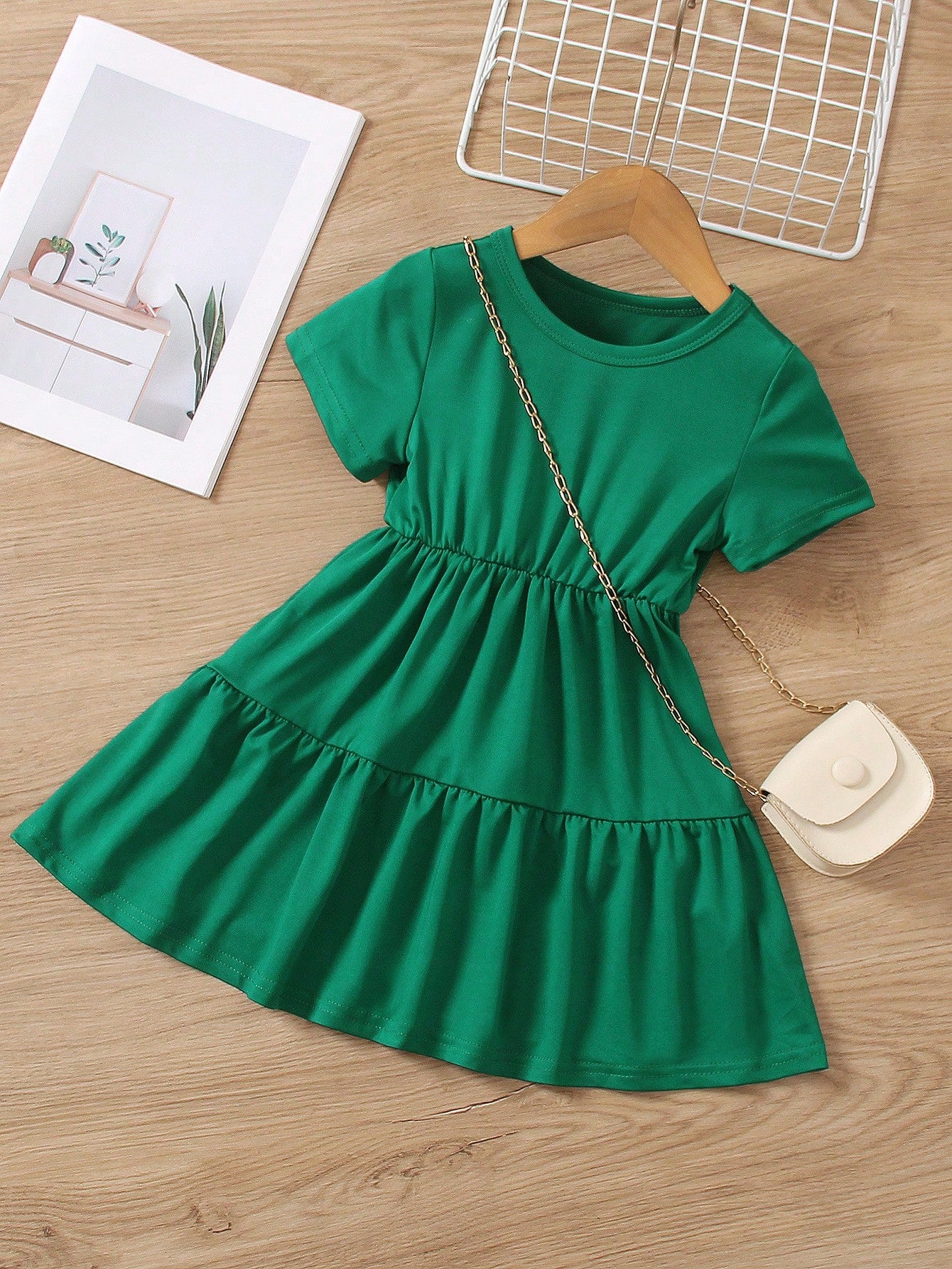 Young Girl Round Neck Solid Color Ruffle Hem Summer Casual Dress, Fashionable And Comfortable For Spring And Summer Wear