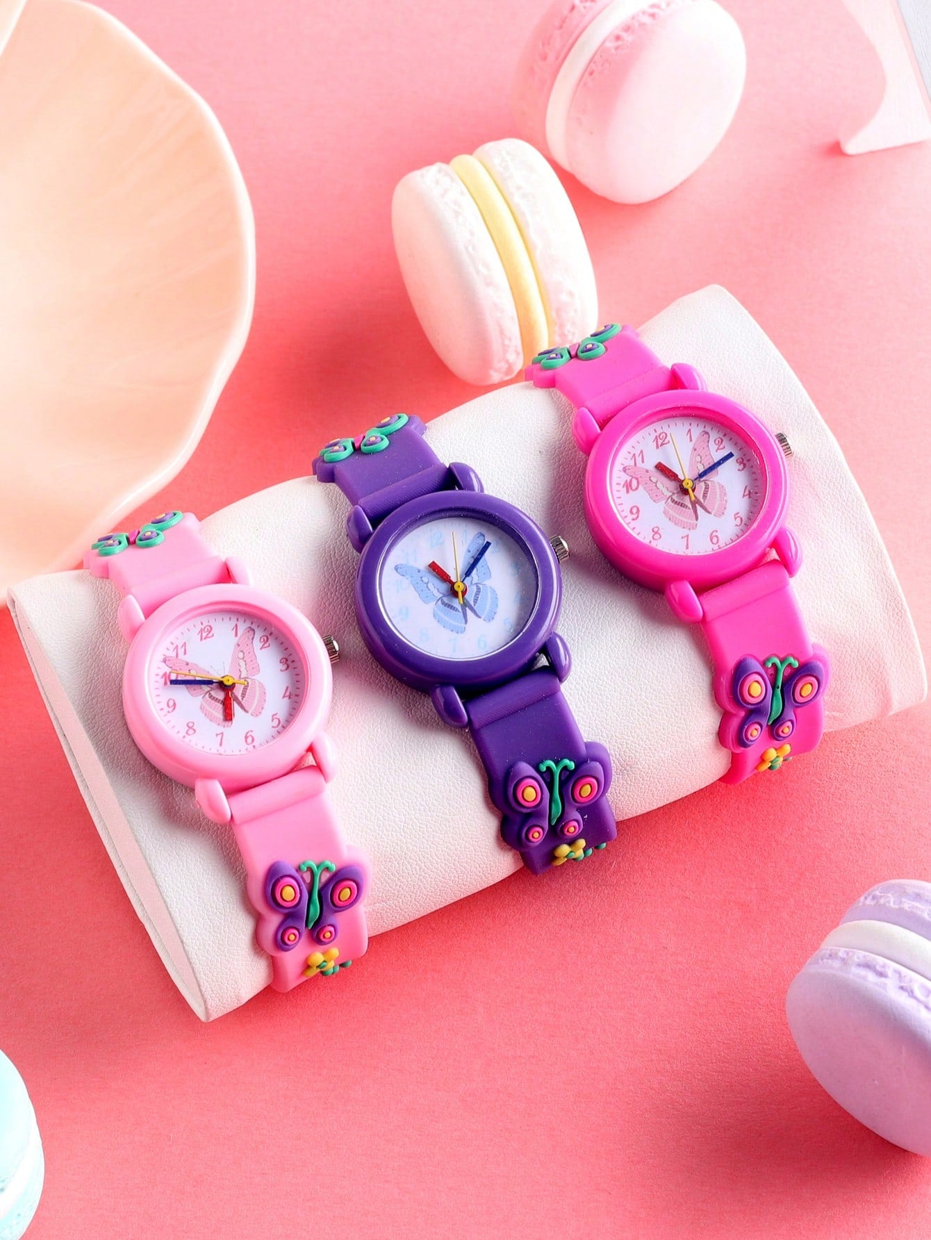 3pcs Dry Battery Powered Cute Round Watch With Soccer, Butterfly And Unicorn Decoration Patterns, Unisex, Suitable For Daily Wear And Gift Giving