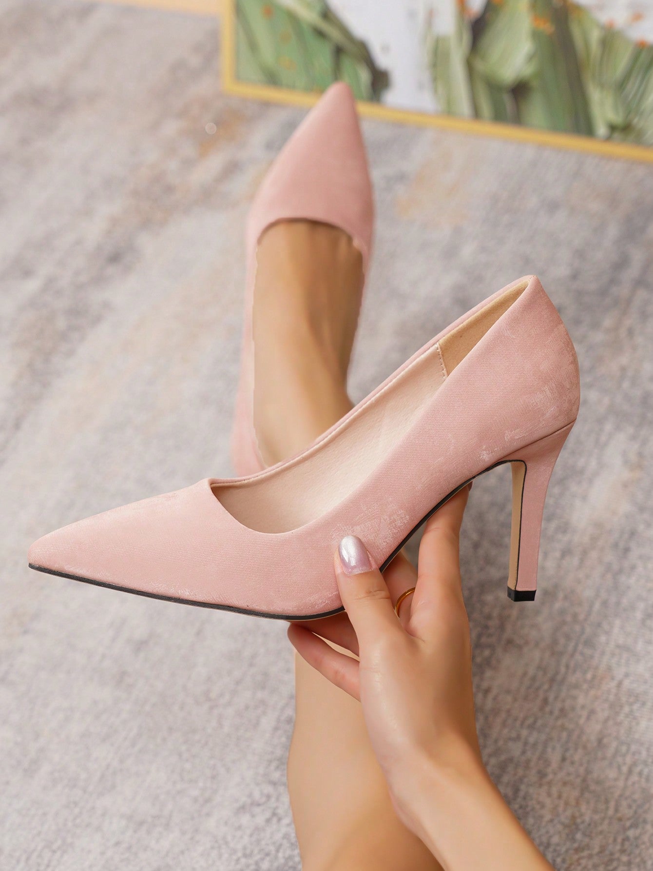 Spring/Summer Fashion High Heel Pointed Toe Hollow Out Shoes With Thin Heels, European And American Style Daily Pumps.