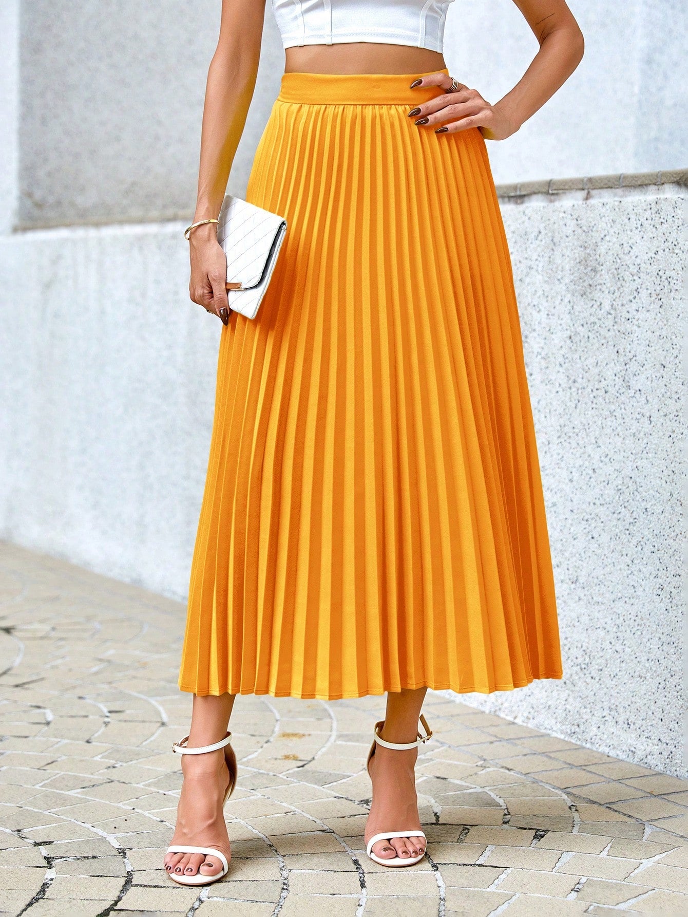 Women's Pleated Skirt