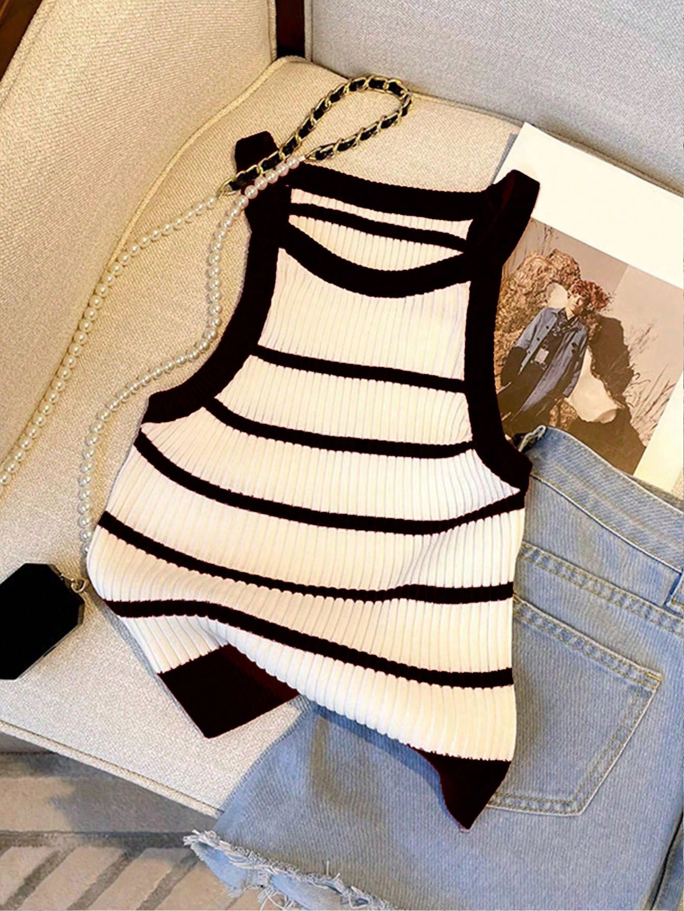 Women's Plus Size Colorblocked Striped Knit Vest Top