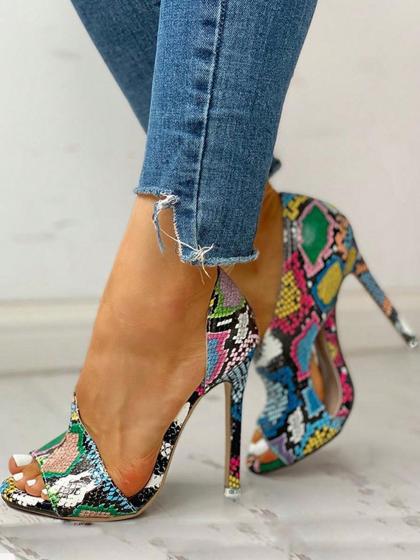 Women's Colorful Snake Pattern Stiletto High Heel Hollow Out Shoes, Peep Toe Pumps, All-Match Sandals