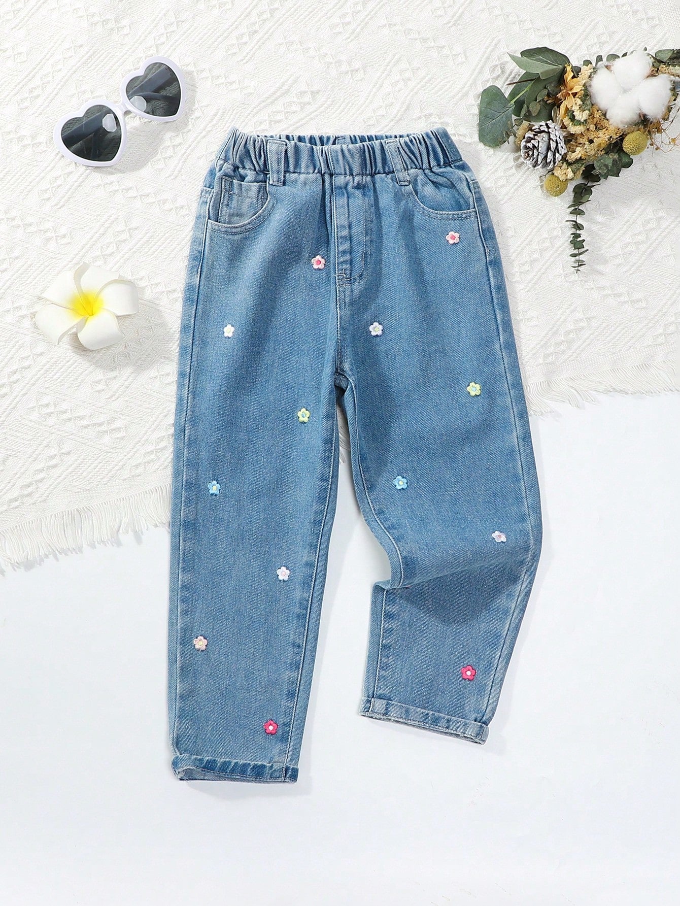 Young Girl Floral Embroidery Washed Jeans