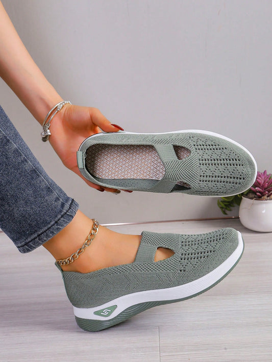 Women's Solid Color Breathable Sneakers, Soft Sole Lightweight Slip On Walking Shoes, Low-Top Knitted Casual Shoes