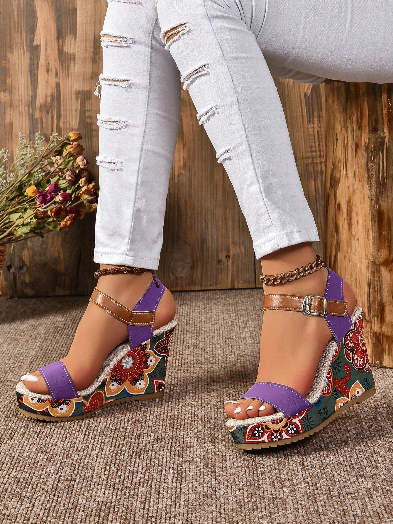 2024 Summer Women's Thick Platform Wedge Heel Floral Pattern Fashion High Heels Waterproof Ankle Strap Sandals, Plus Size