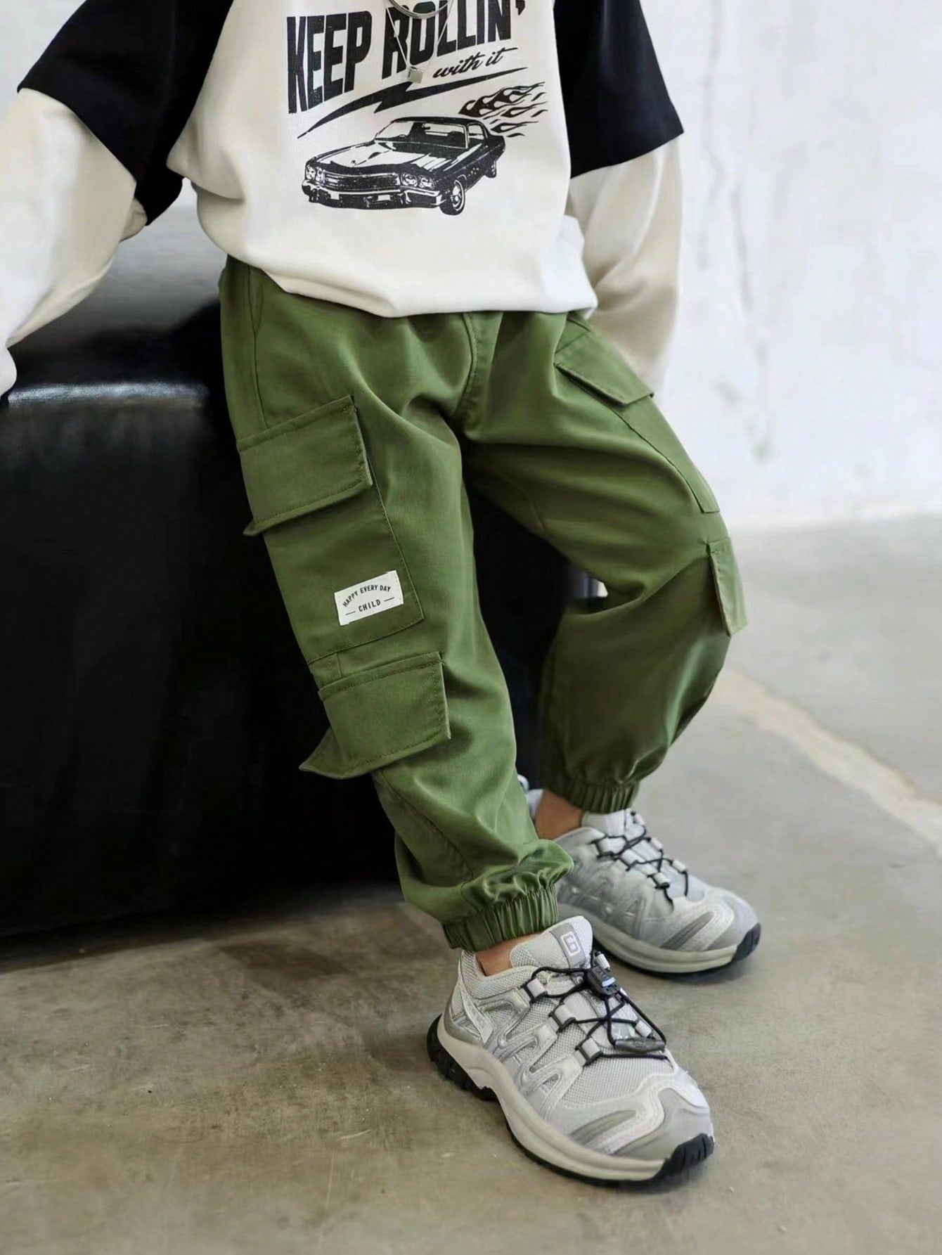 Young Boy Fashionable Multi-Pocket Long Pants, Suitable For Everyday Wear In All Seasons