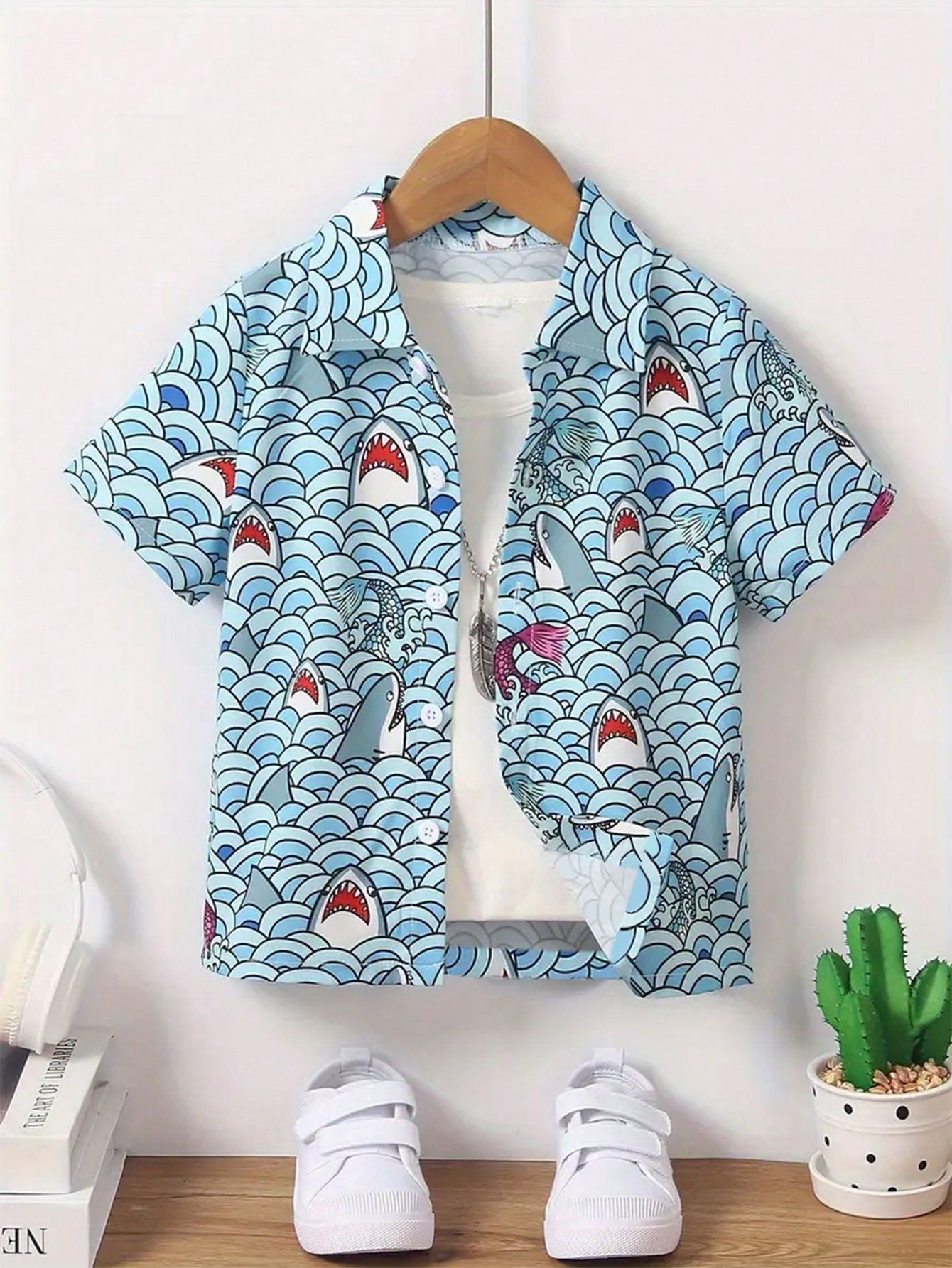 2024 Spring/Summer New Arrival Cool Street Style Printed Short Sleeve Casual Shirt For Tween Boys, Random Cut