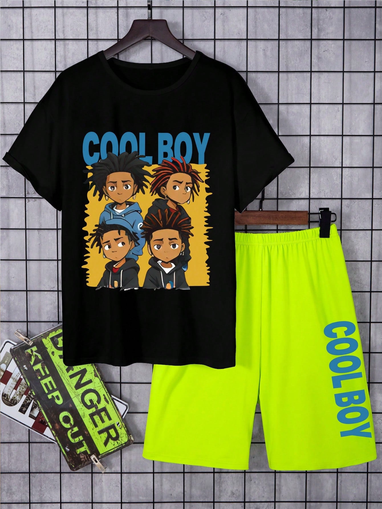 Tween Boy Casual Fashionable Character And Letter Print Short Sleeve T-Shirt And Shorts Set