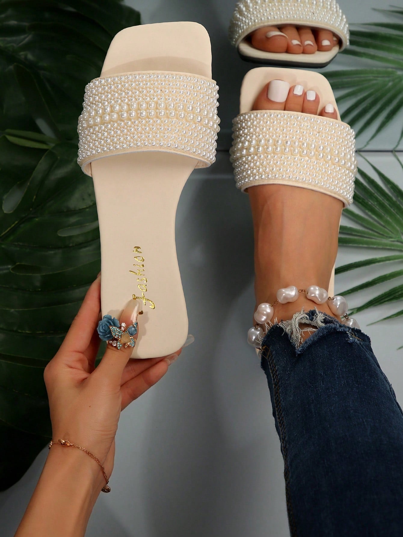 Women Pearl Decor Flat Sandals, Four Size Options Of Gradient Pearls, Luxurious Summer Casual Fashionable Anti-Slip Slippers