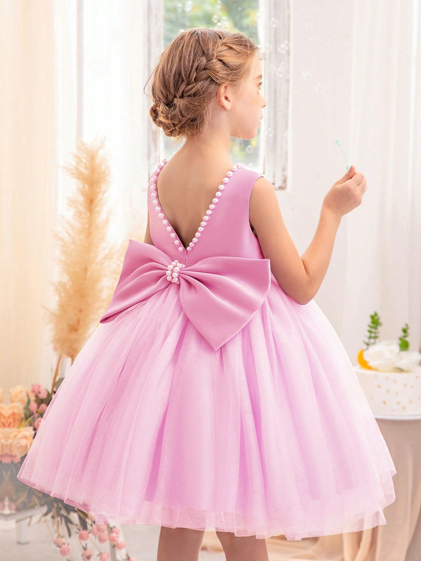 Young Girl Pearl Bowknot Decorated Mesh Patchwork Dress Suitable For Birthday Parties, Dance Parties, Festivals, Daily Wear, Ceremonies, Flower Girls, Weddings And Stage Performances