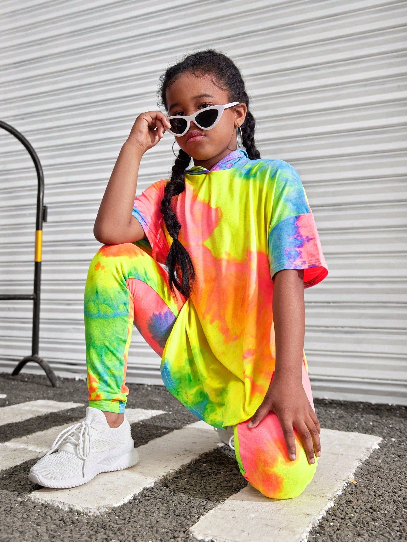 Tween Girl Knitted Tie-Dye Hooded Short Sleeve Top With Matching Pants, For Spring And Summer Street Fashion