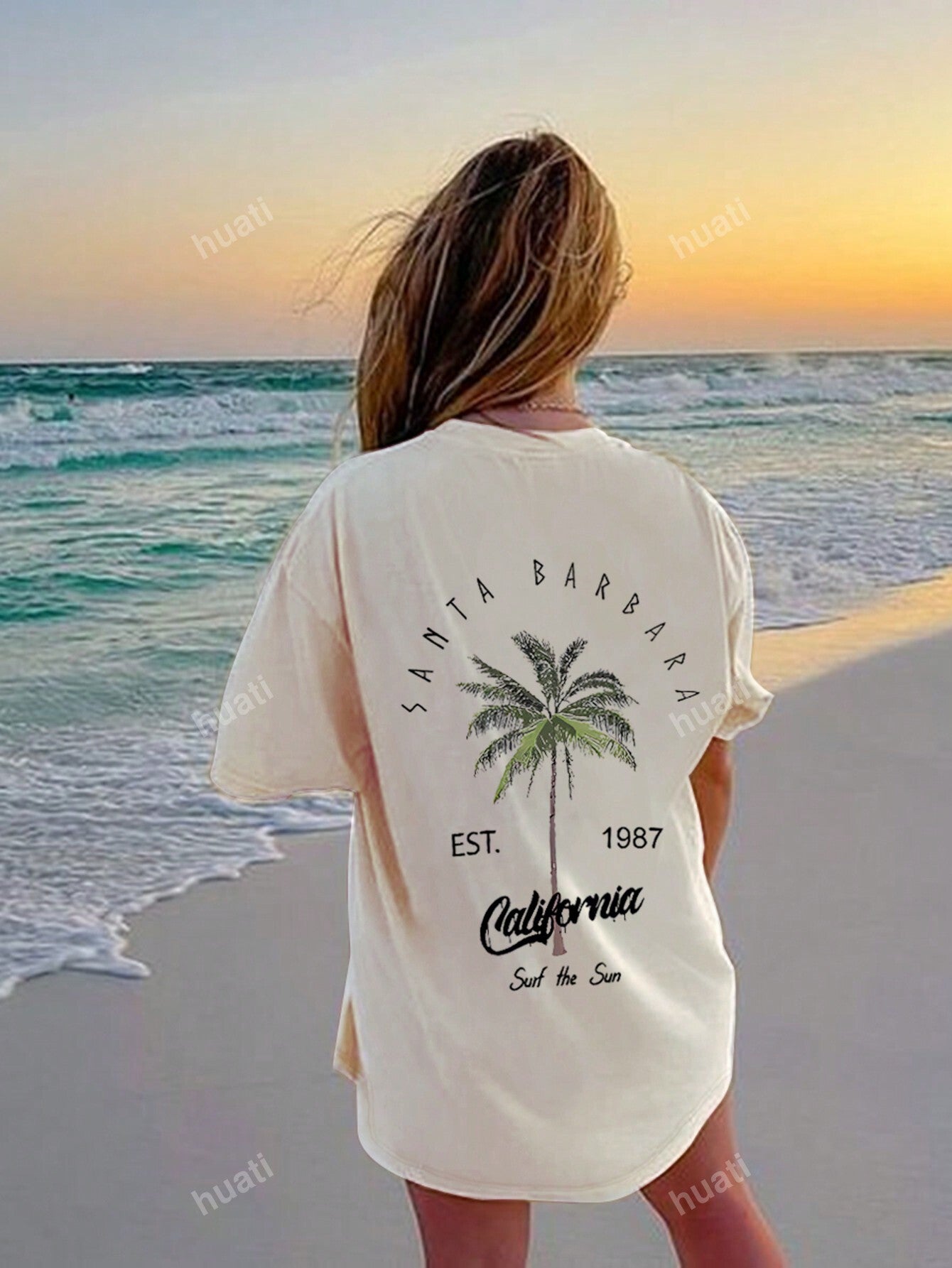 Women's Coconut Tree & Letter Print Drop Shoulder T-Shirt