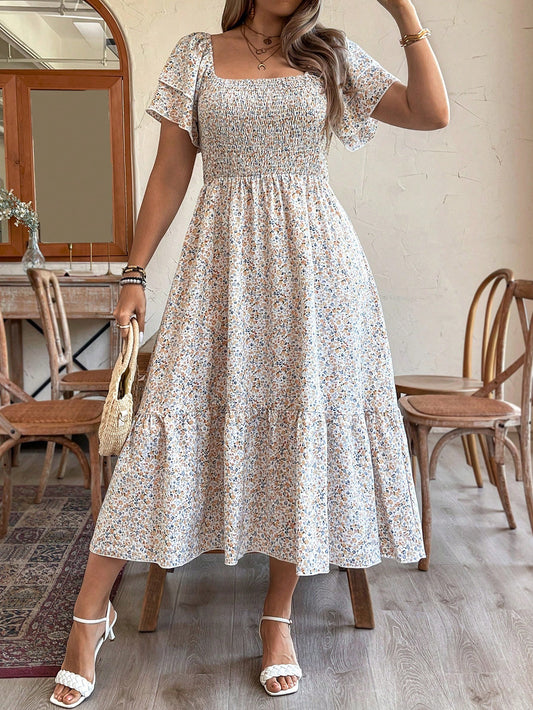 Plus Size Vacation/Leisure Ditsy Floral Print Dress With Cinched Waist