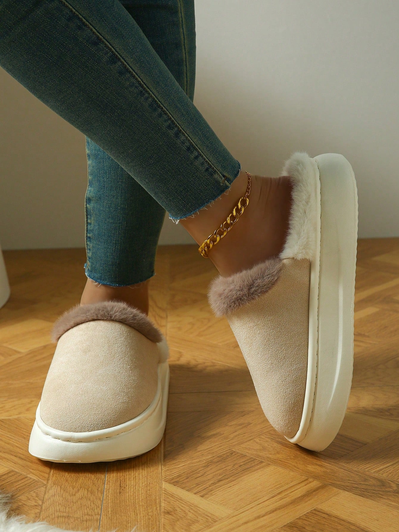 New Arrival Couples Home Slippers For Autumn/Winter, Warm, Comfortable, Simple And Elegant