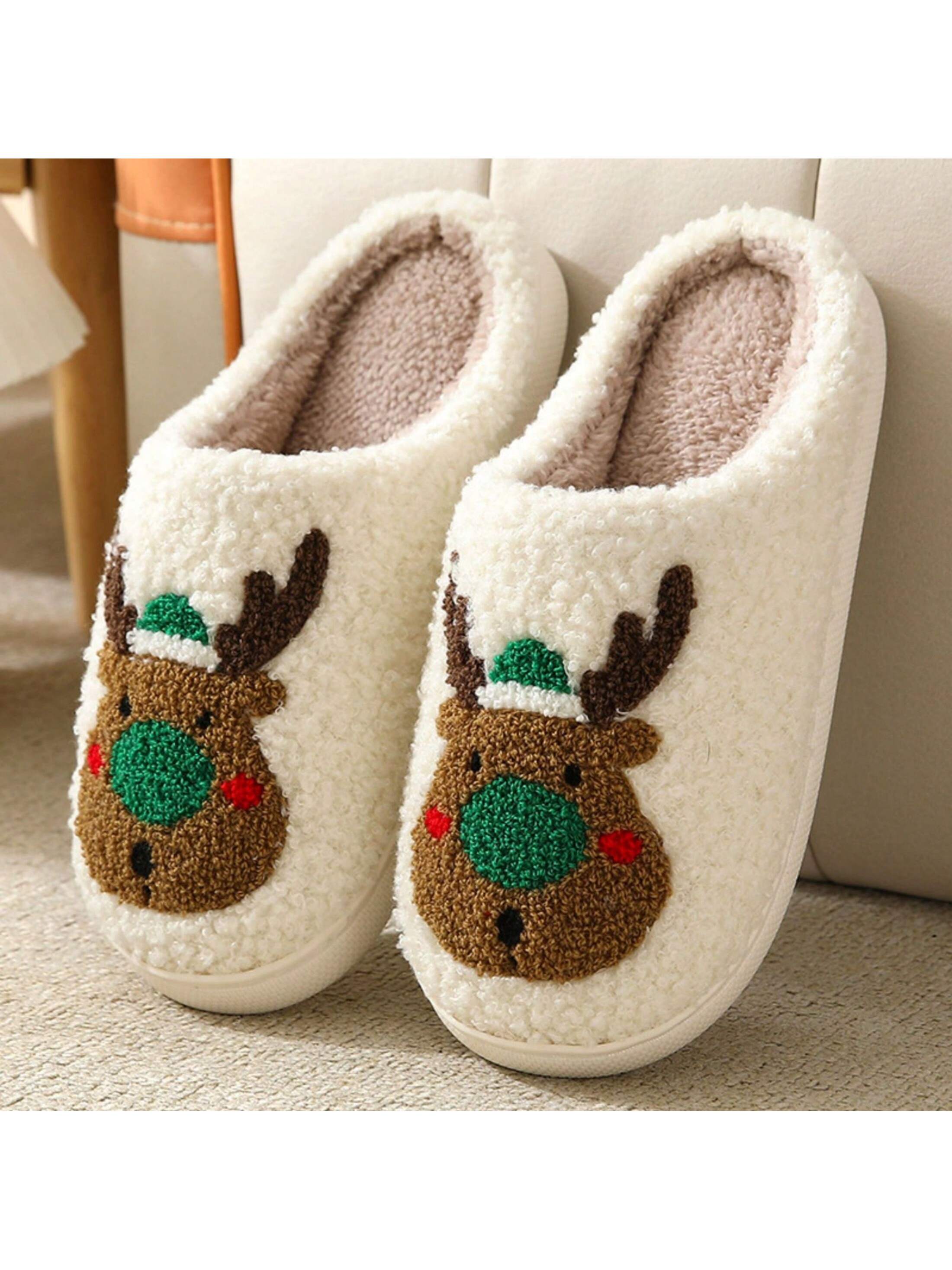 Women Christmas Elk Xmas Slippers Red Moose Cute Cartoon Fuzzy Warm House Slippers Winter Soft Cozy Non-Slip Memory Foam Indoor Outdoor Shoes