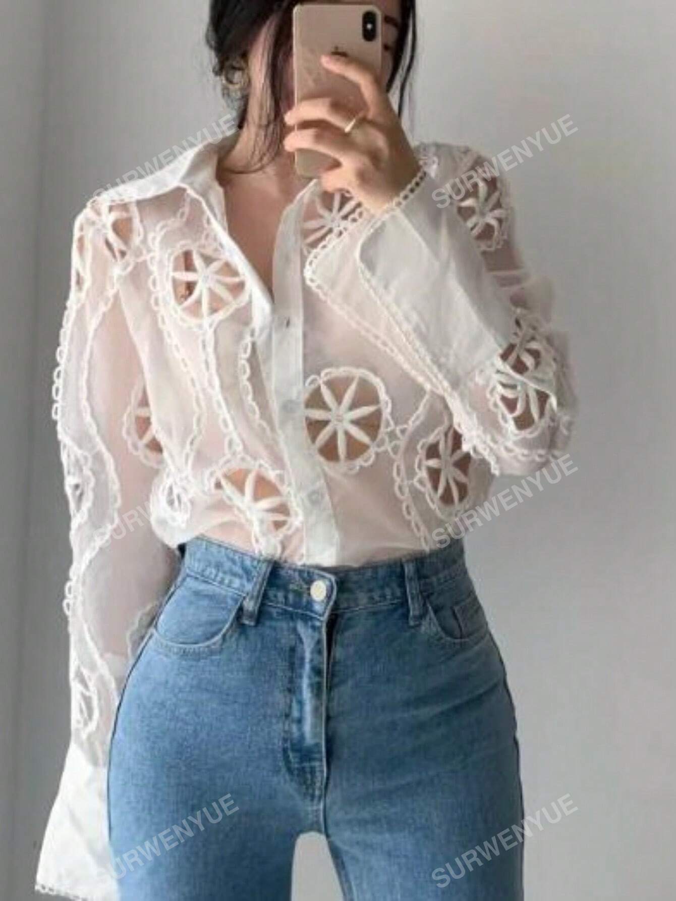 Women's Fashion Heavy Lace Patchwork Floral Hollow-Out Long Sleeve Blouse