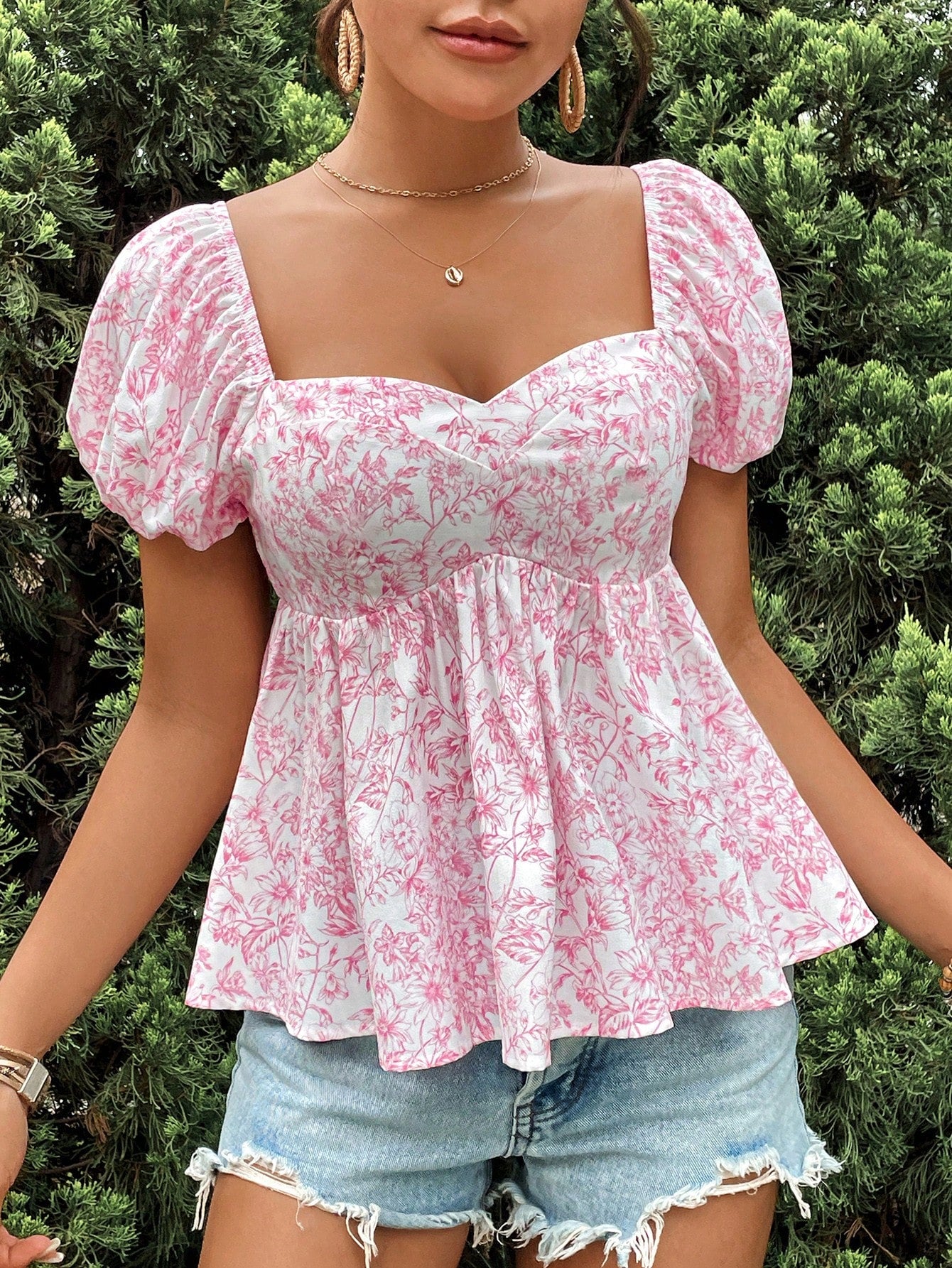 Vacation Woven Printed Bubble Short-Sleeve Lady Shirt With Sweetheart Collar