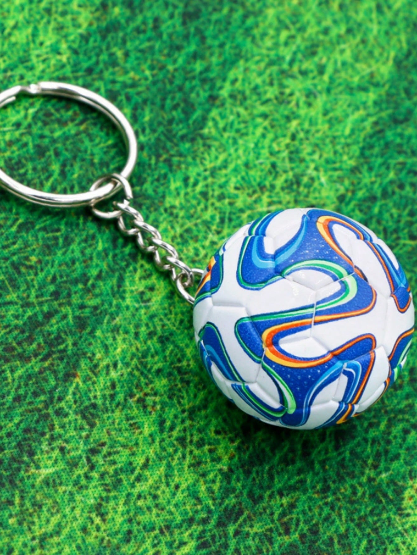 1pc Children's Soccer Backpack Pendant, Samba Glory Keychain Souvenir Fan Gift Bag Ball Shaped Pendant Keychain School Activity Souvenir