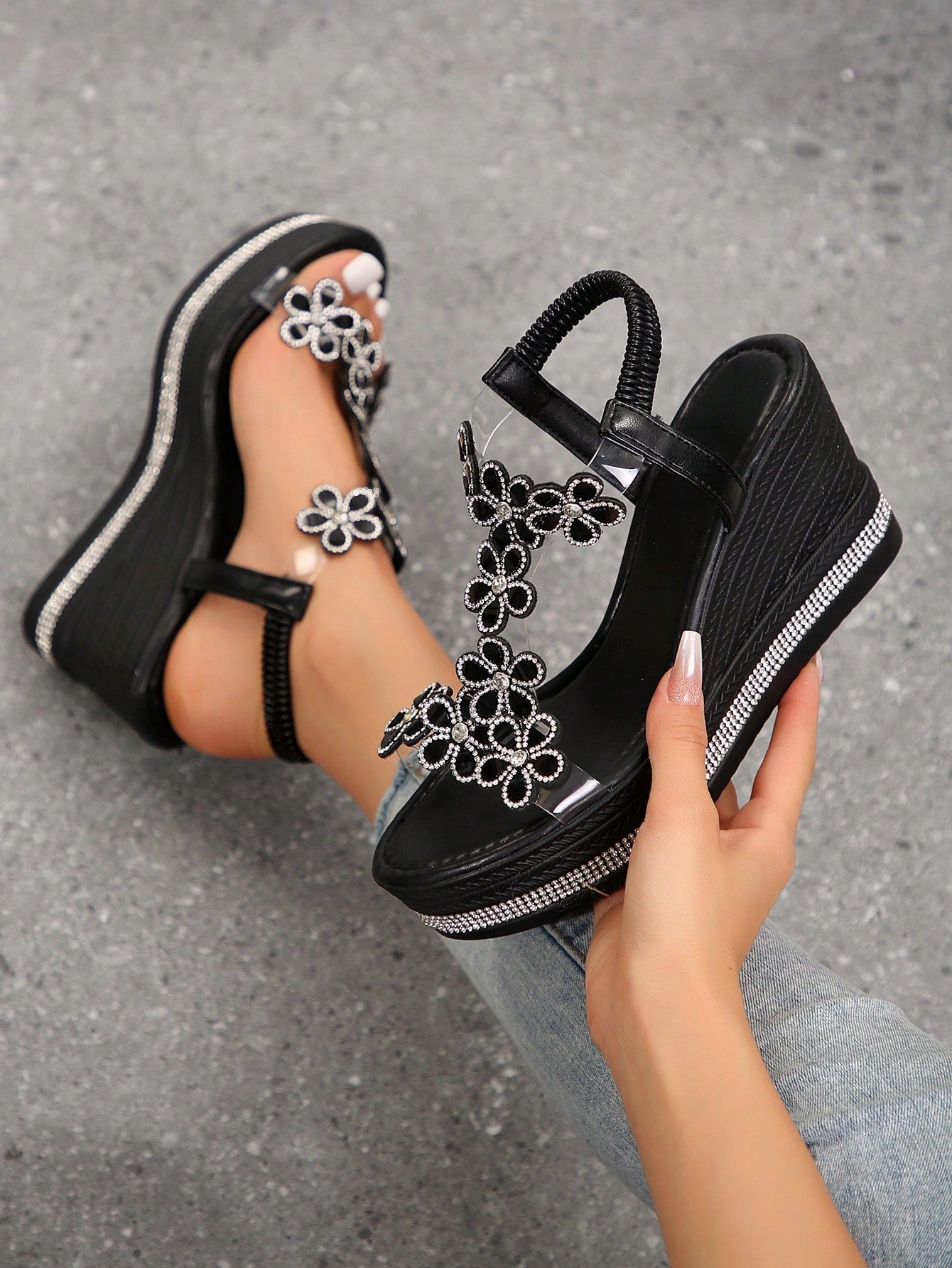 New Women's Wedge Heel Thick Sole Sandals, With Rhinestones, Waterproof Platform, Fashion Zipper Butterfly Design, Hot Mesh Style Shoes