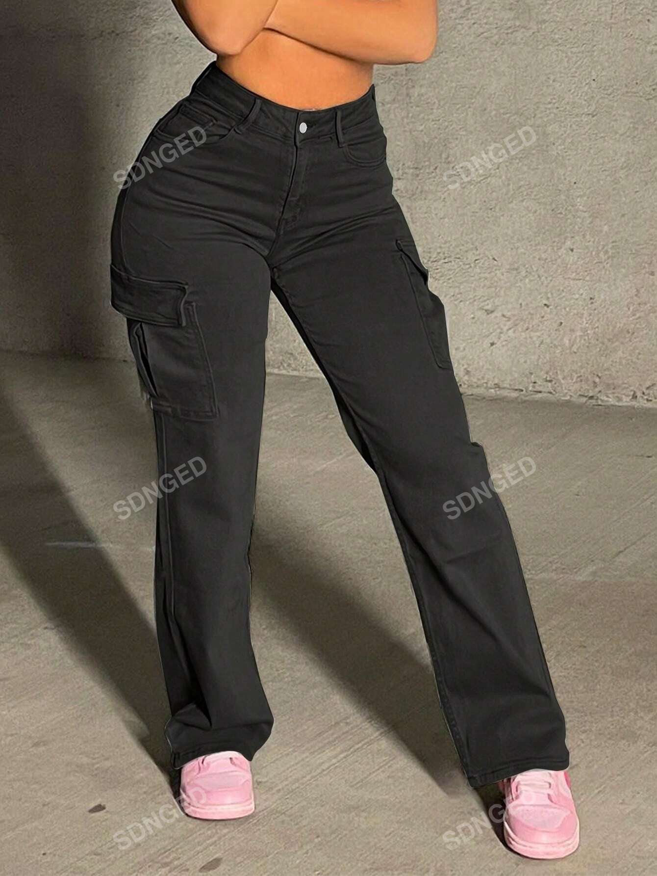 Women Fashionable Born Big Pocket Slim Fit Cargo Pants