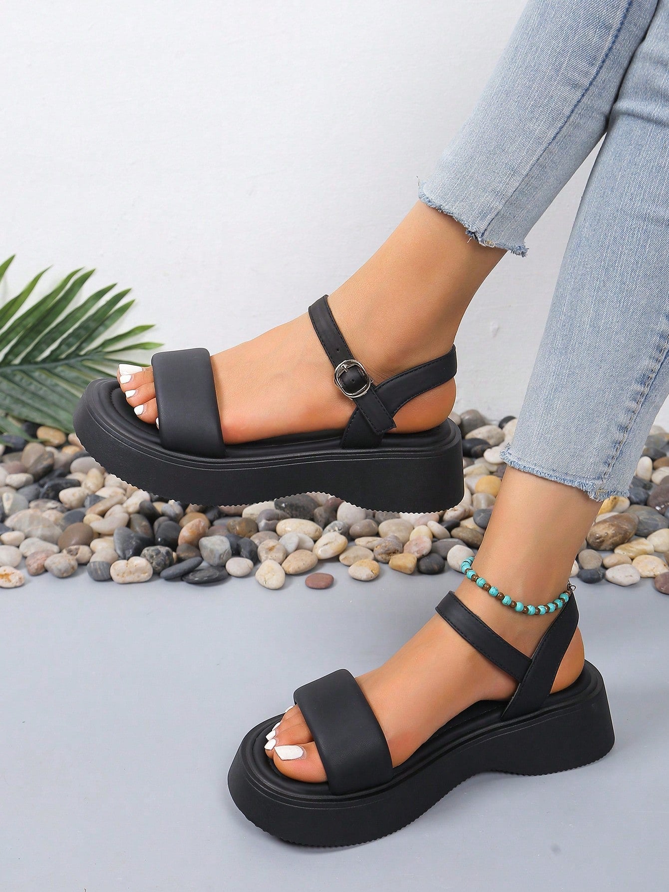 Summer Girls' New Metal Buckle Classic Teenage Sandals, Wedge Heels, Thick Soles, Casual Students' Shoes