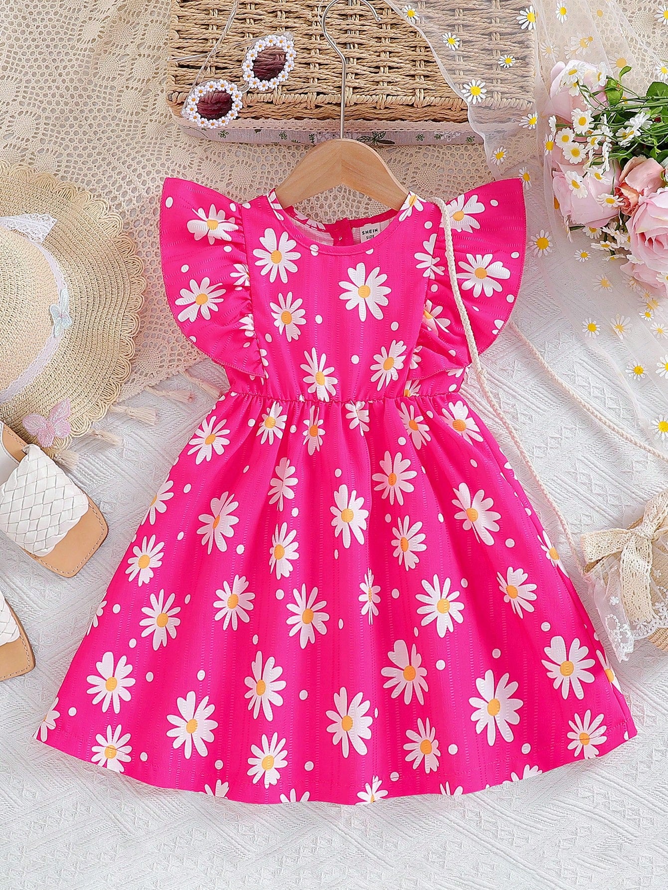 Young Girls' Floral Printed Dress With Ruffle Hem