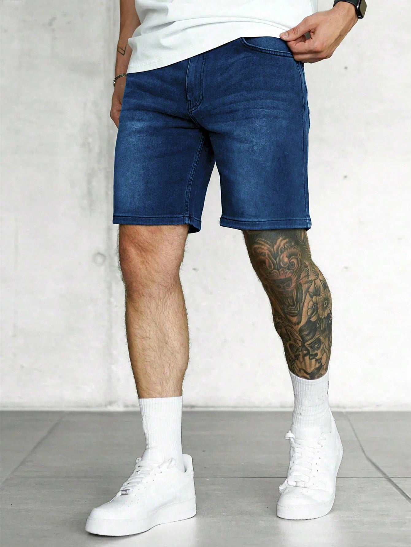 Men Slant Pocket Denim Shorts