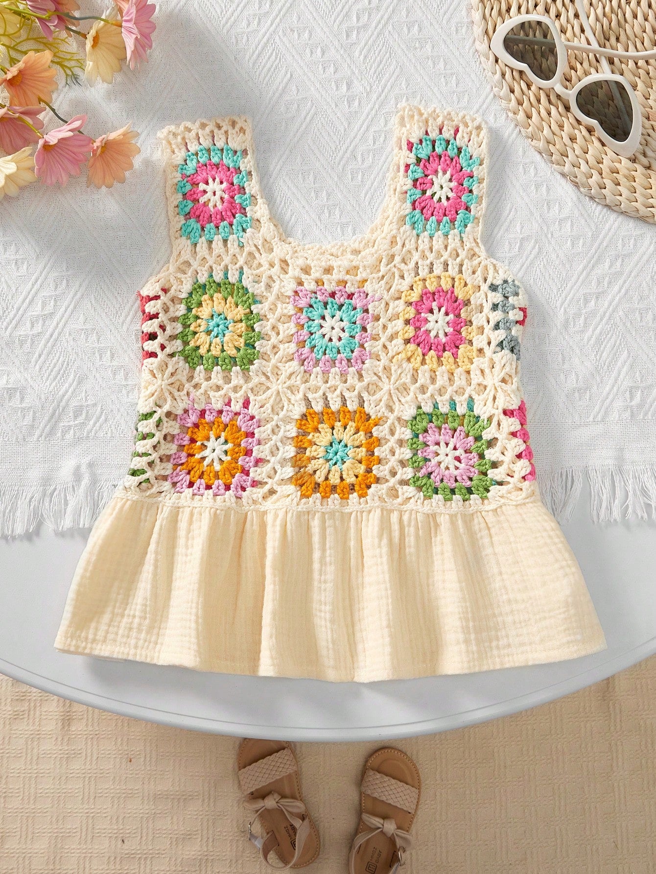 Tween Girl Casual Casual Crochet Colorful Sleeveless See-Through Tank Top, Vacation Style