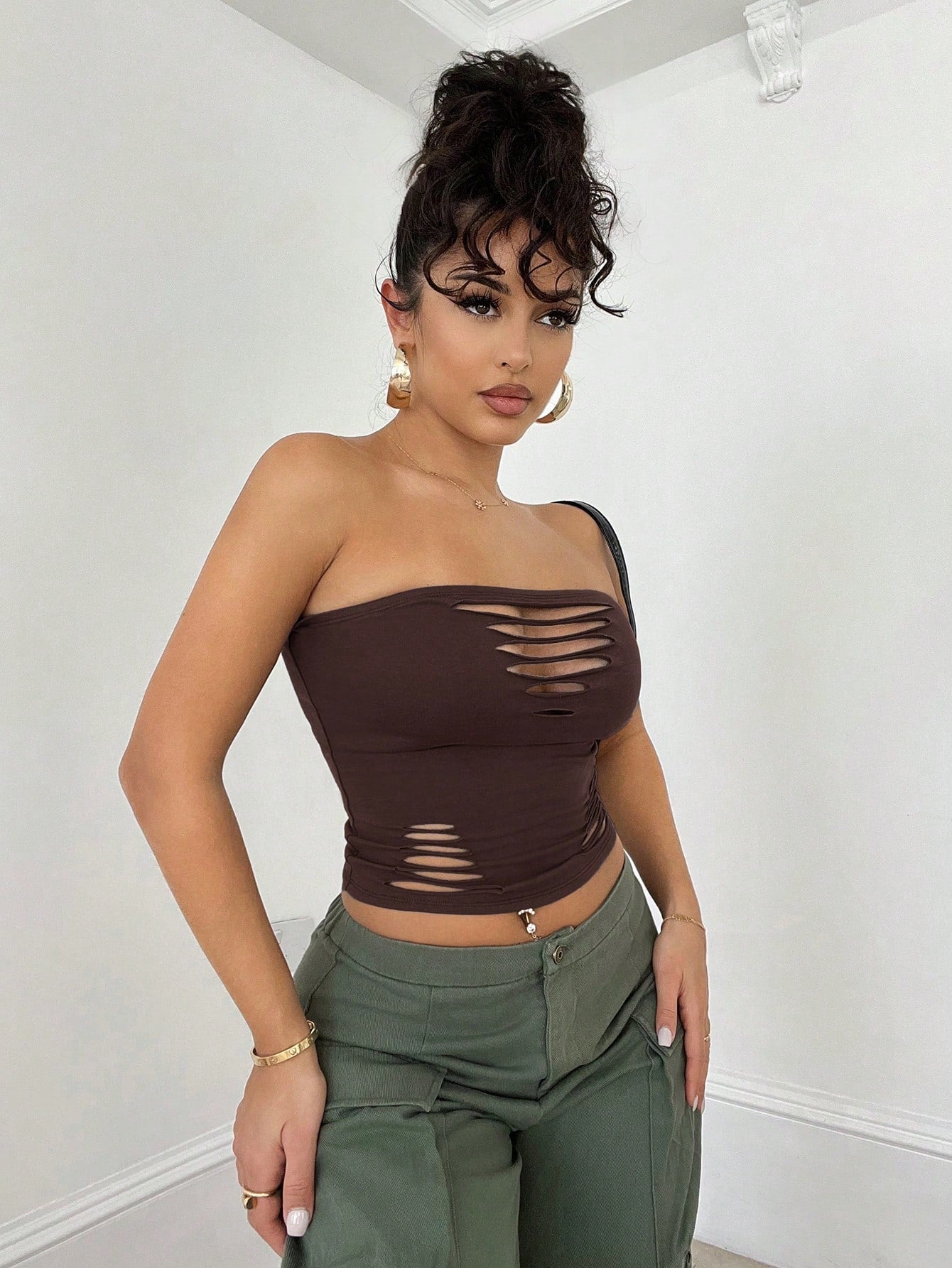 Solid Color Cutout Hollowed Out Wasteland Style Tight Gray Bandeau Top For Spring/Summer Daily Wear, Street Wear, Concert Outfit, Festival Clothing, Music Festival Clothing Sexy Women Tops.