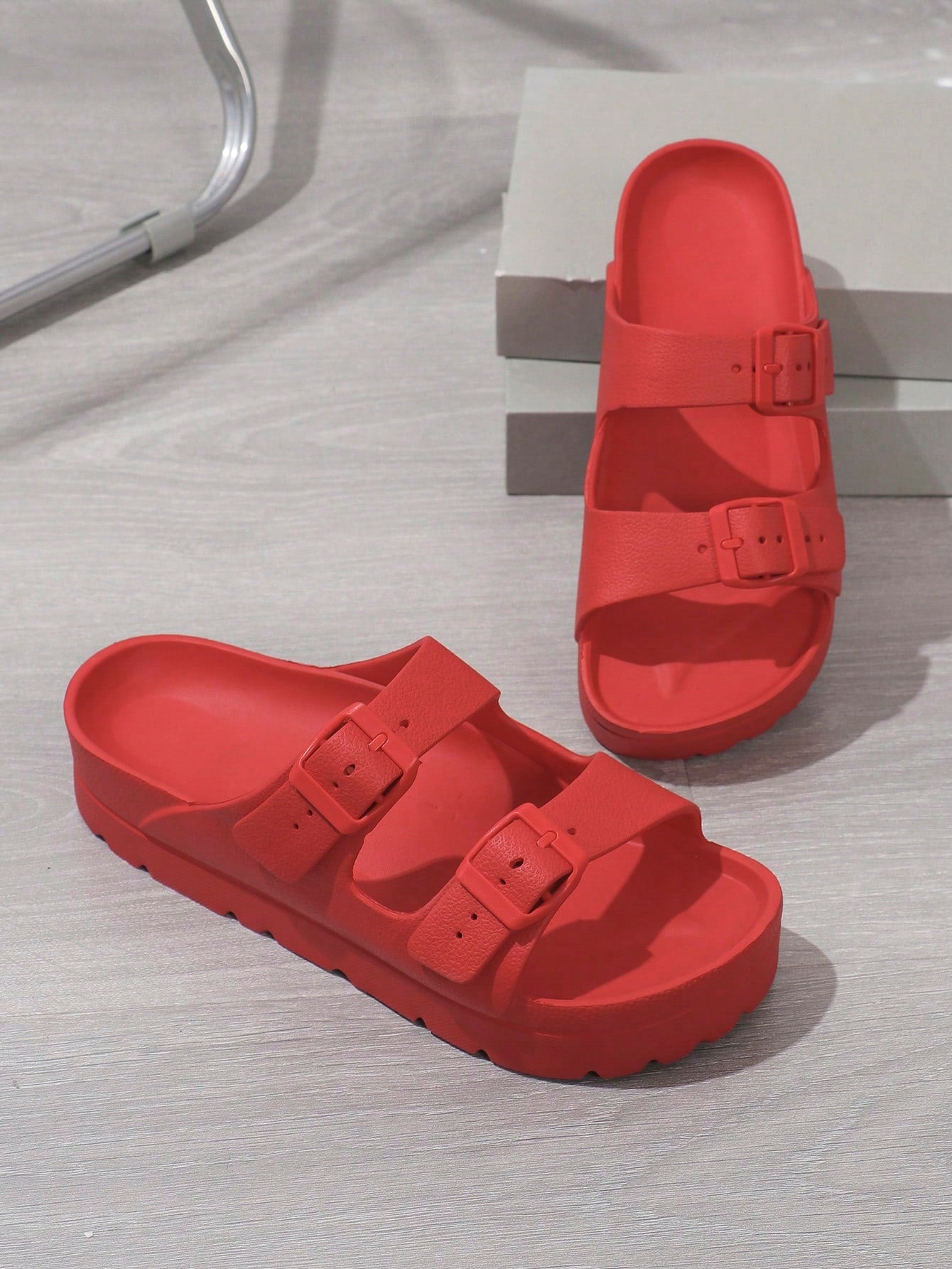 New Women's EVA Sandals, Slip-Resistant And Wear-Resistant, With Buckle Closure, Flexible And Comfortable, Perfect For Outdoor And Indoor Activities