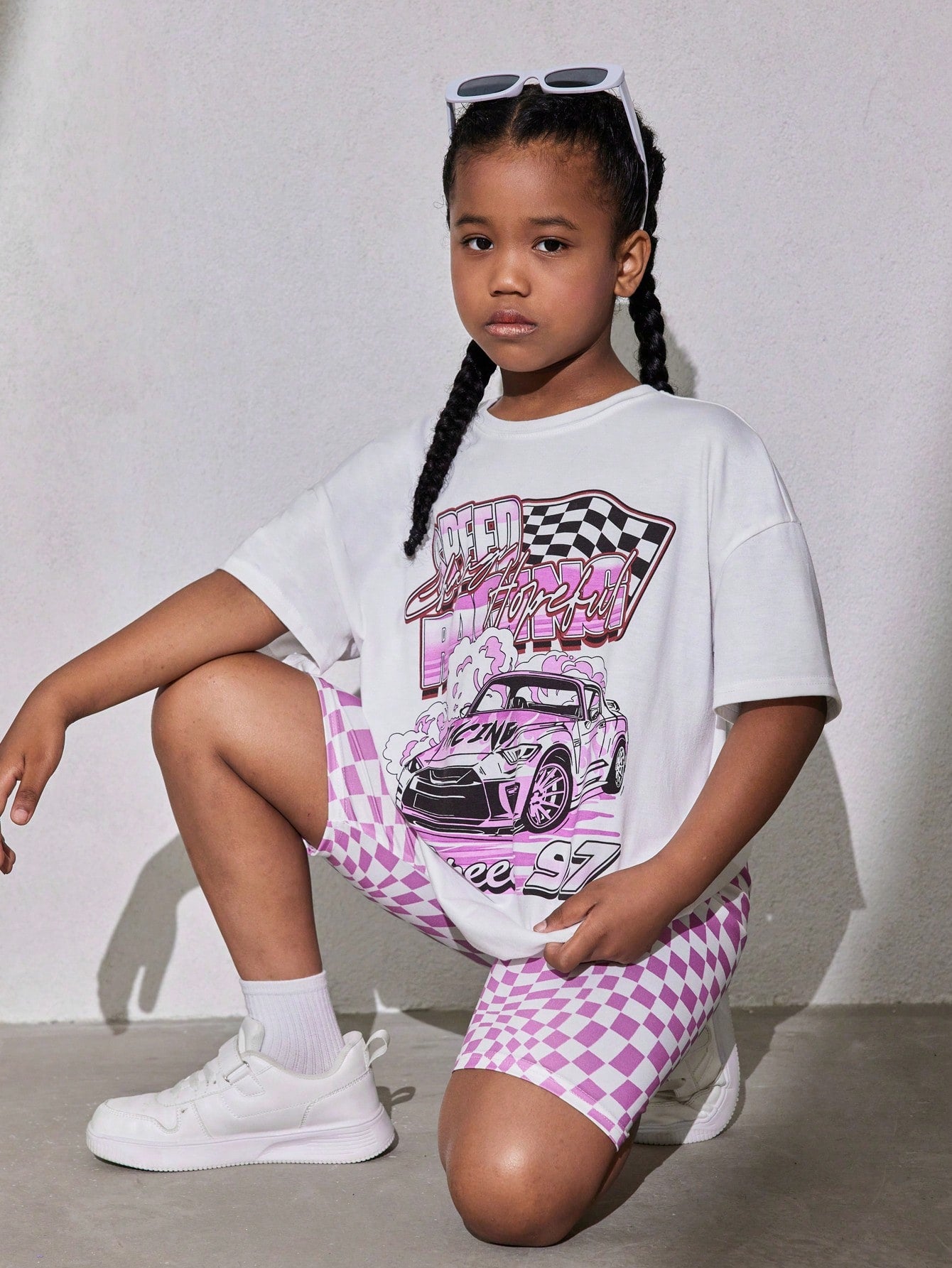 Tween Girl Cool Street Style Knit Round Neck Short Sleeve T-Shirt And Plaid Pattern Shorts Set