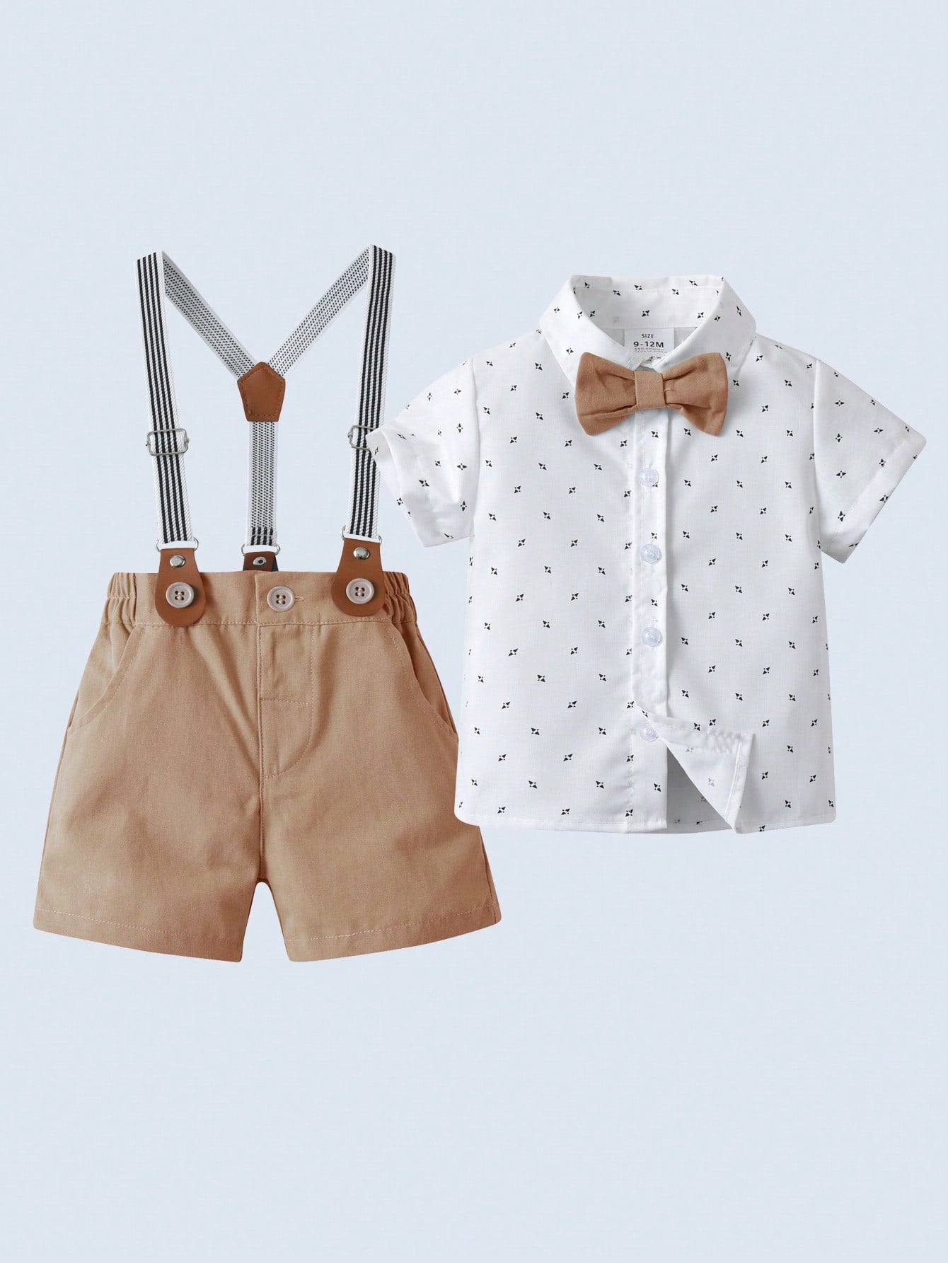 Young Boy 2pcs Gentlemen Style Suit - Short Sleeve Turn-Down Collar Shirt With Bow Tie And Suspender Shorts - Fashionable For Birthday Parties, Wedding, Banquets, Performances In Summer