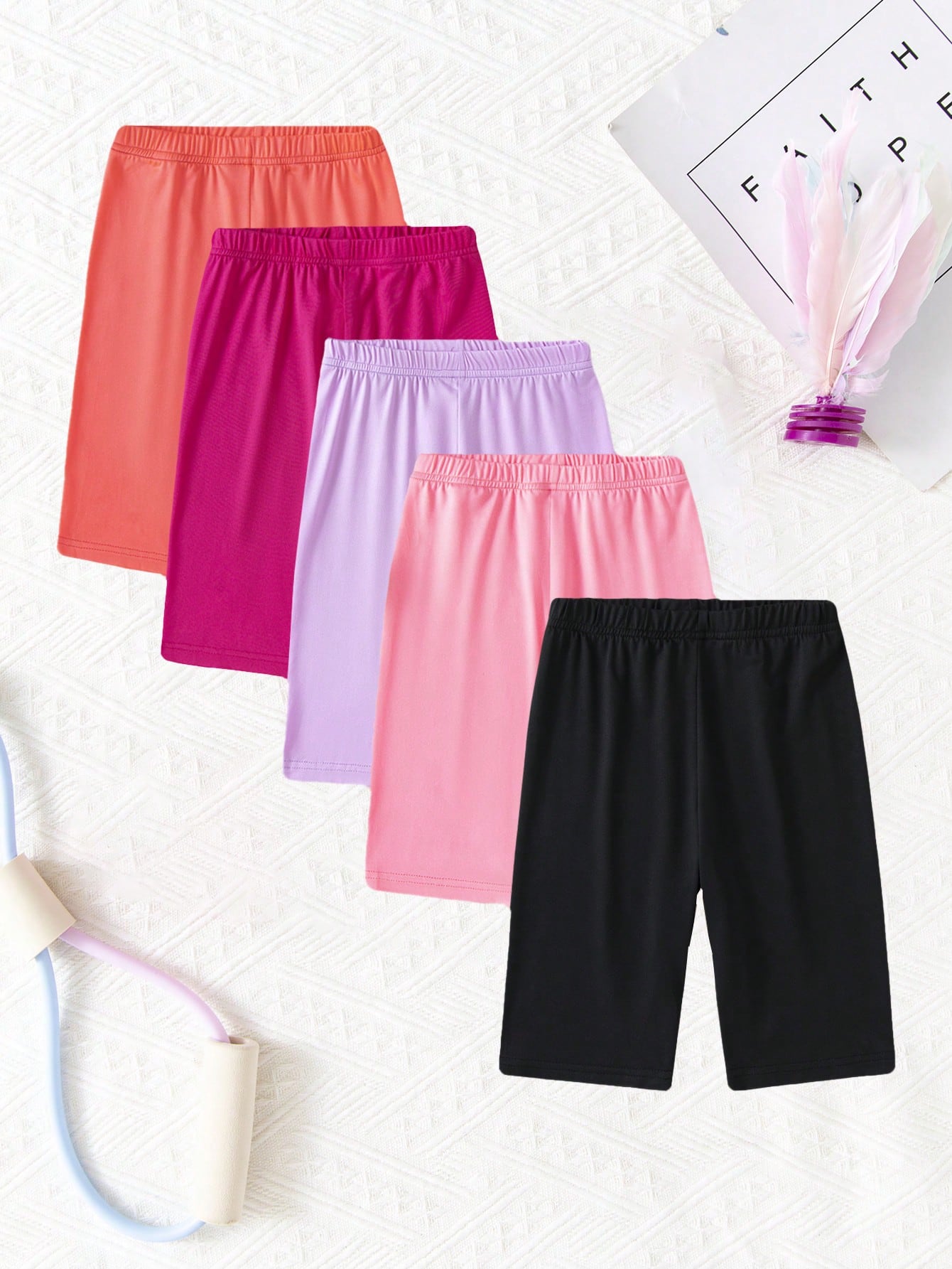 Tween Girl New Four Seasons Can Wear Casual, Sports, Comfortable Shorts