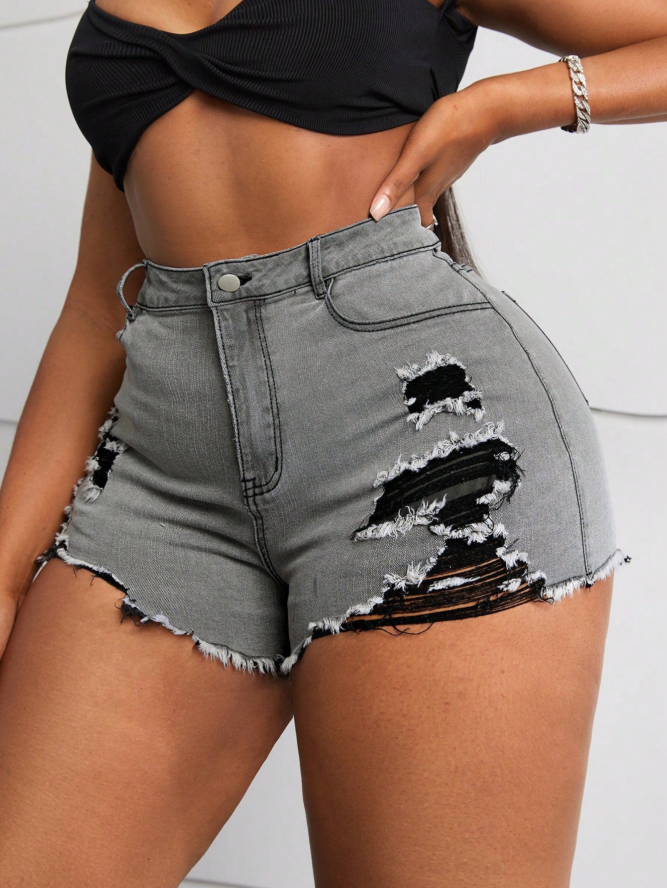 Plus Size Women's Denim Stretchy Skinny Ripped Shorts