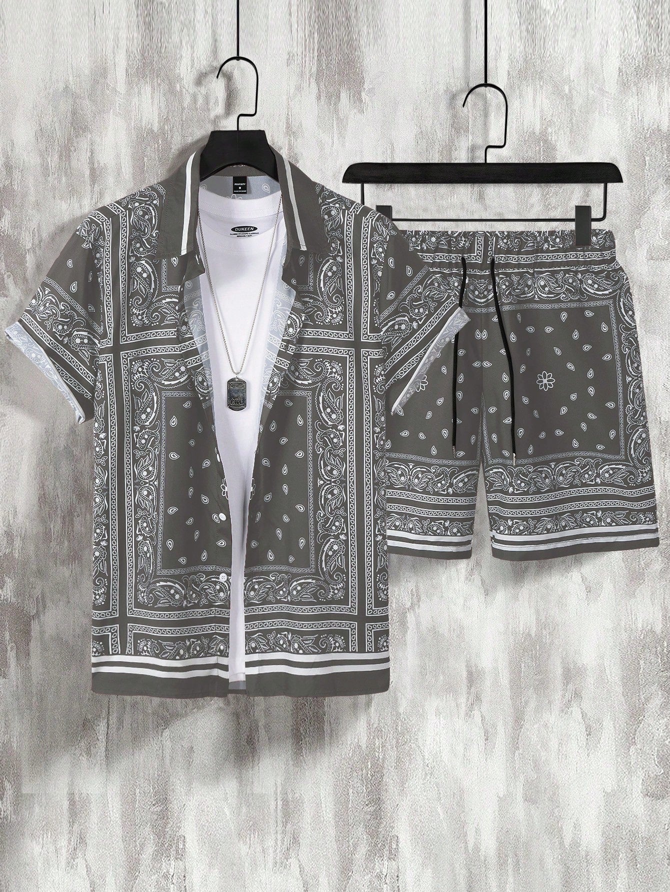 Men Paisley Print Short Sleeve Shirt And Shorts Set, Suitable For Summer