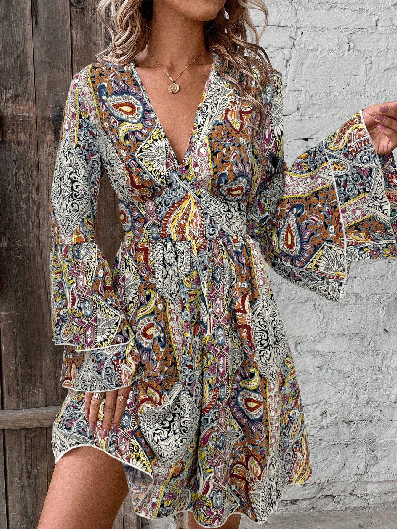 Women's Floral Print V-Neck Dress