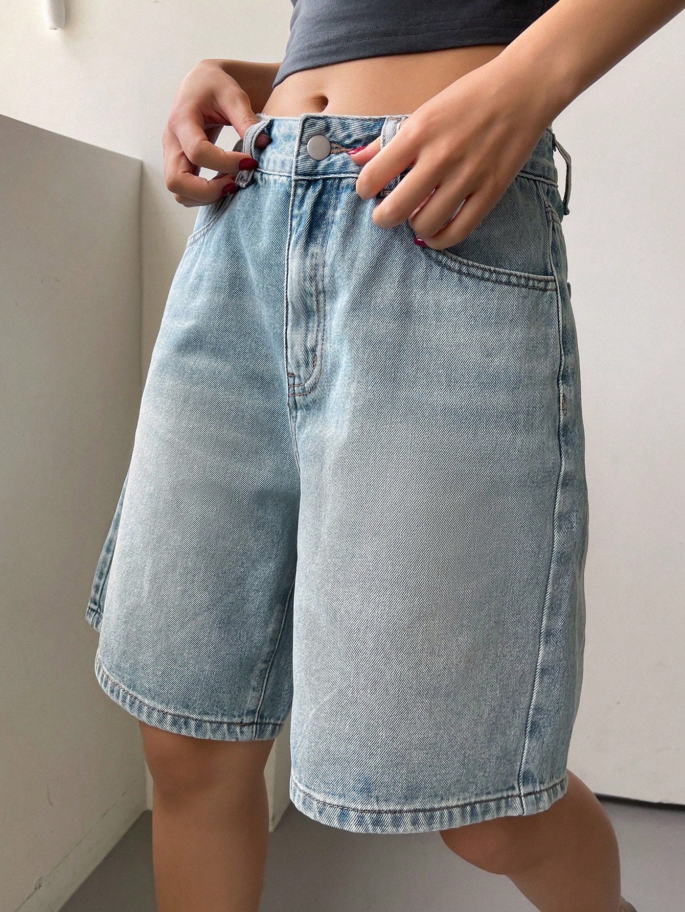 Women's Blue Washed Denim Shorts