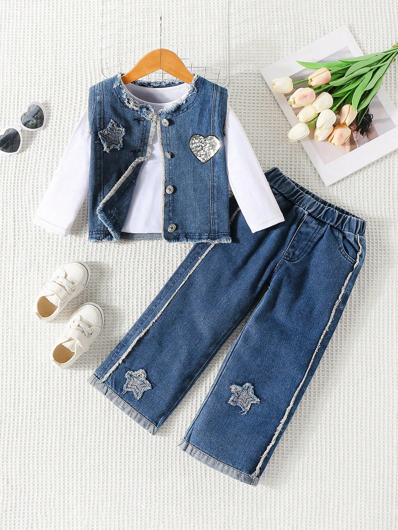 Girls' Daily Fashionable Sweet Heart-Shaped Patch Denim Outfit, Toddler