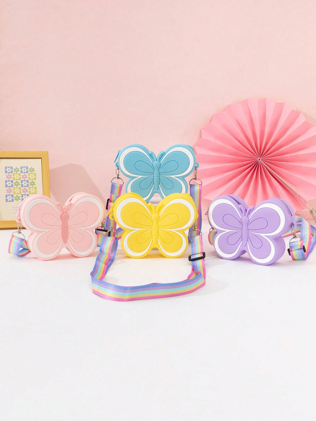 1pc New Butterfly Shaped Solid Color Silicone Crossbody Bag, Coin Purse Suitable For Beach Outing