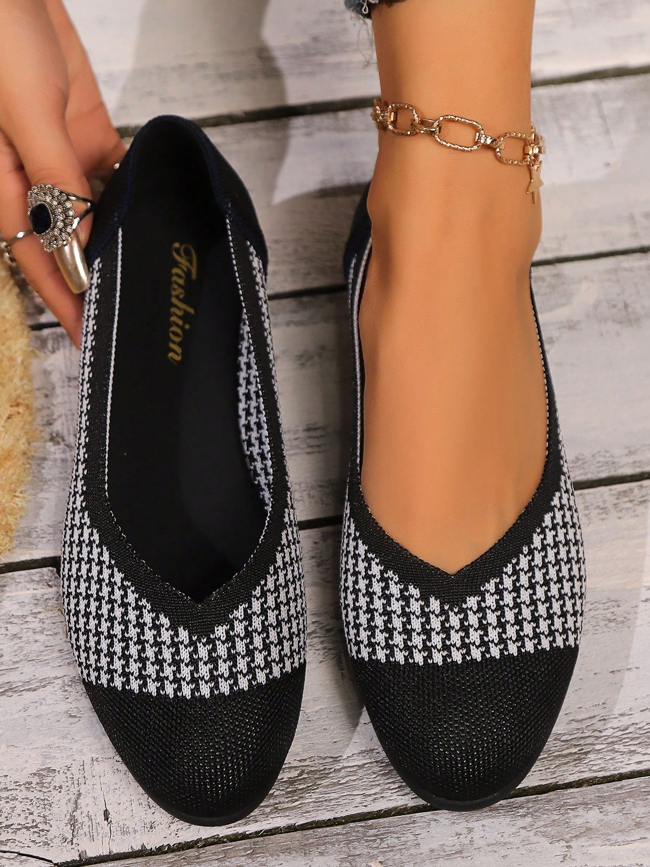 New Style Women's Simple & Casual Vintage Flat Shoes, Fashionable And Elegant