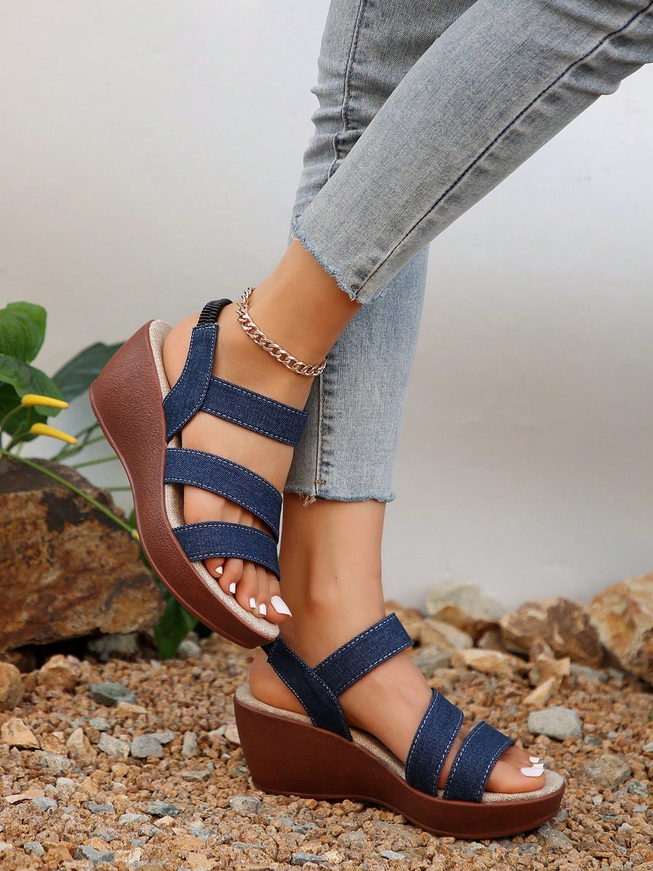 Summer New Style Women High Heels Increase The Height, Waterproof Platform, Thick Bottom, Elastic Band, Open Toe, Wedge Sandals