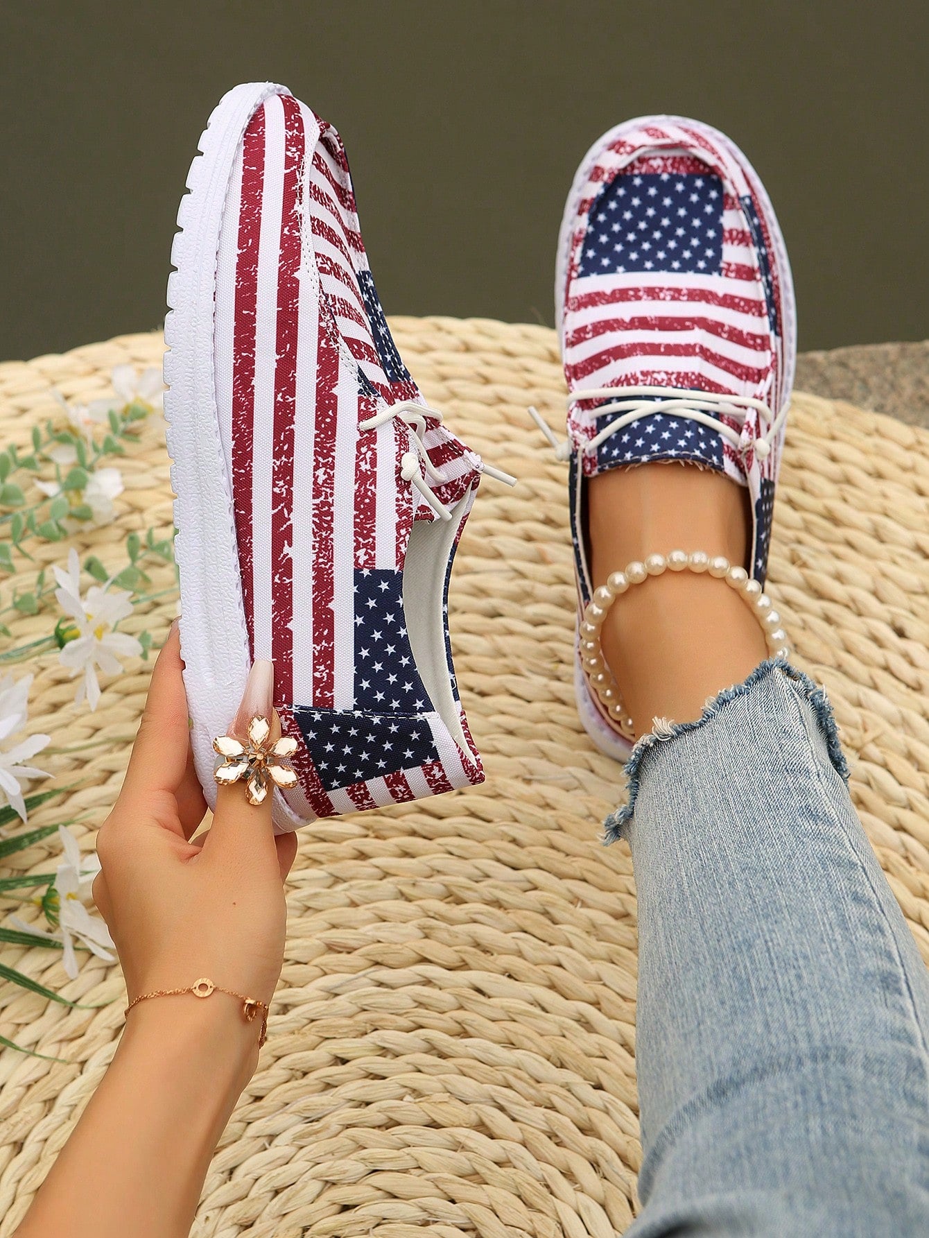 2024 Hot-Selling Women's Europe America Style Random Printed Independence Day Elements Casual Sports Shoes - Suitable For Daily Wear And Vacations - Woven And Breathable Shoe Upper - Flag Stripe Design, Slip-On Soft Sole Women's Sports Shoes