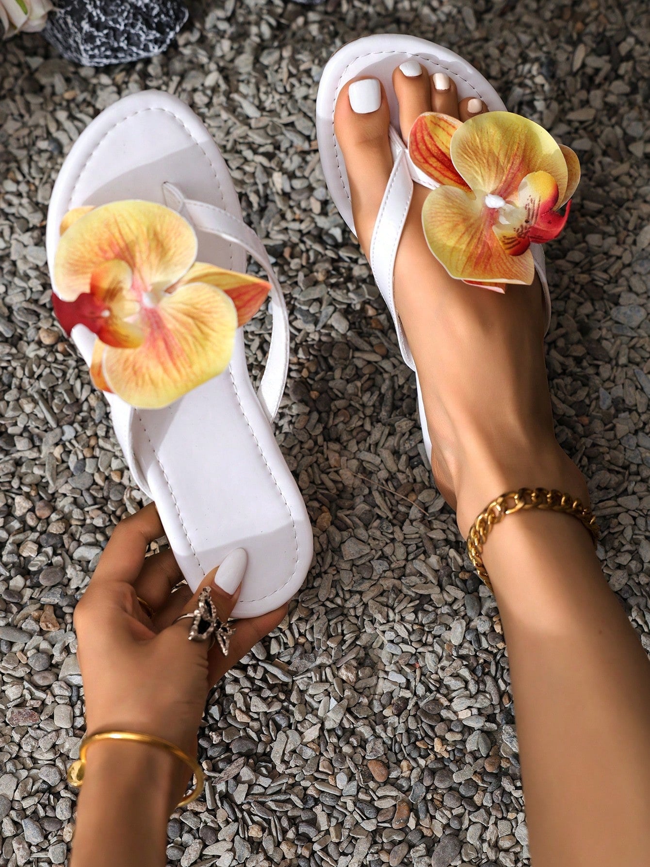 New Arrival Floral Beach Shoes, Women's Flat Sandals In Plus Size, Casual Outdoor Slippers For Ladies