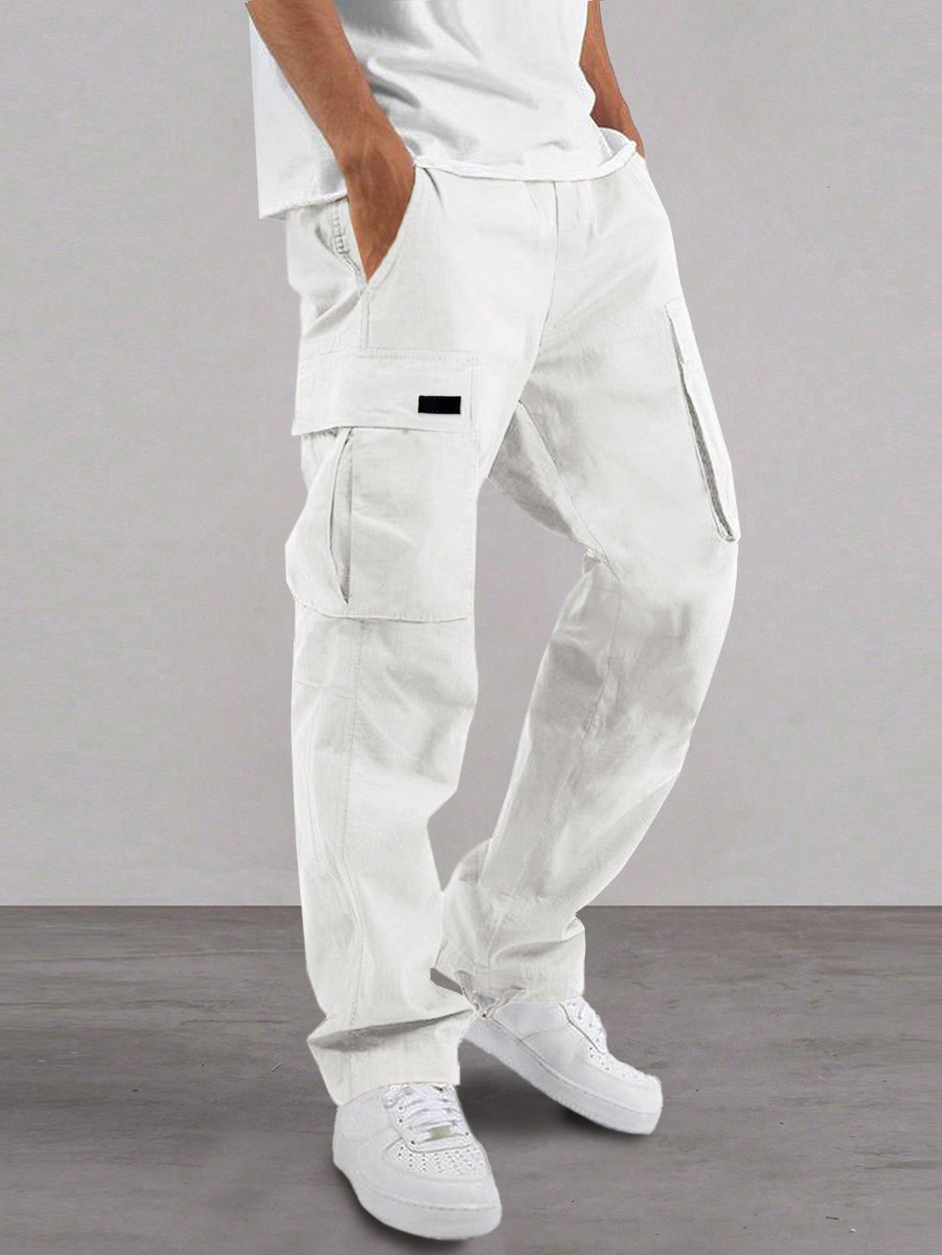 Men Patched Detail Flap Pocket Drawstring Waist Cargo Pants