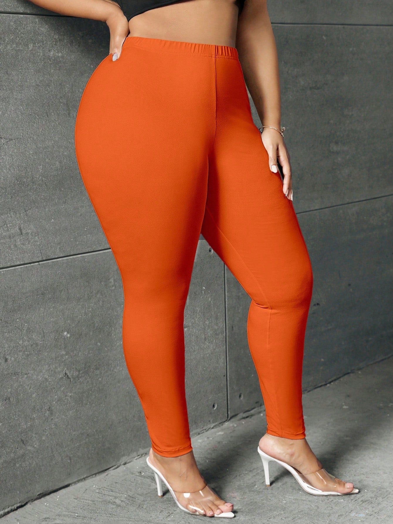 Plus Solid Elastic Waist Leggings