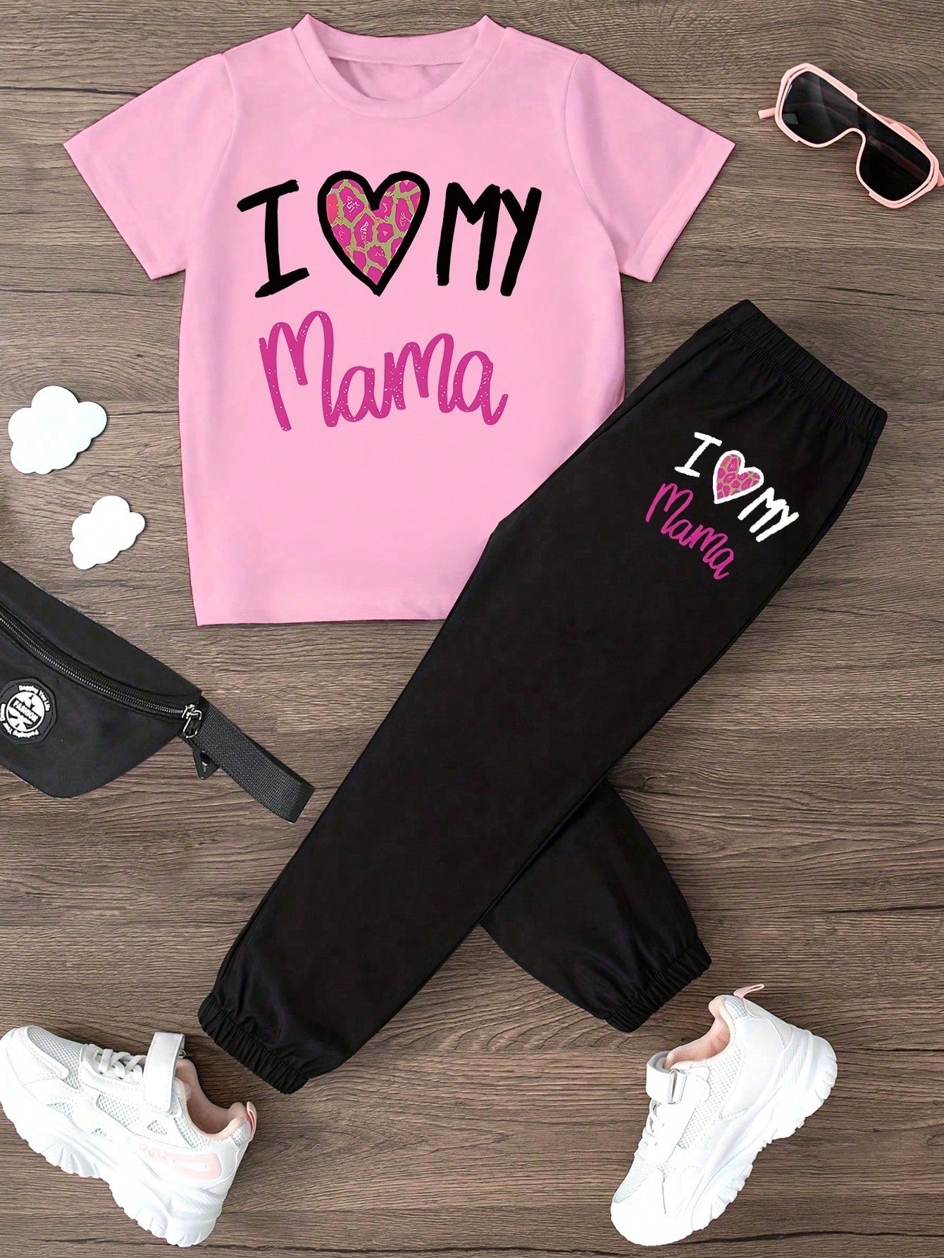 Tween Girl Summer Short Sleeve T-Shirt With Letter & Heart Print And Casual Sweatsuit With Cuffed Pants 2-Piece Set