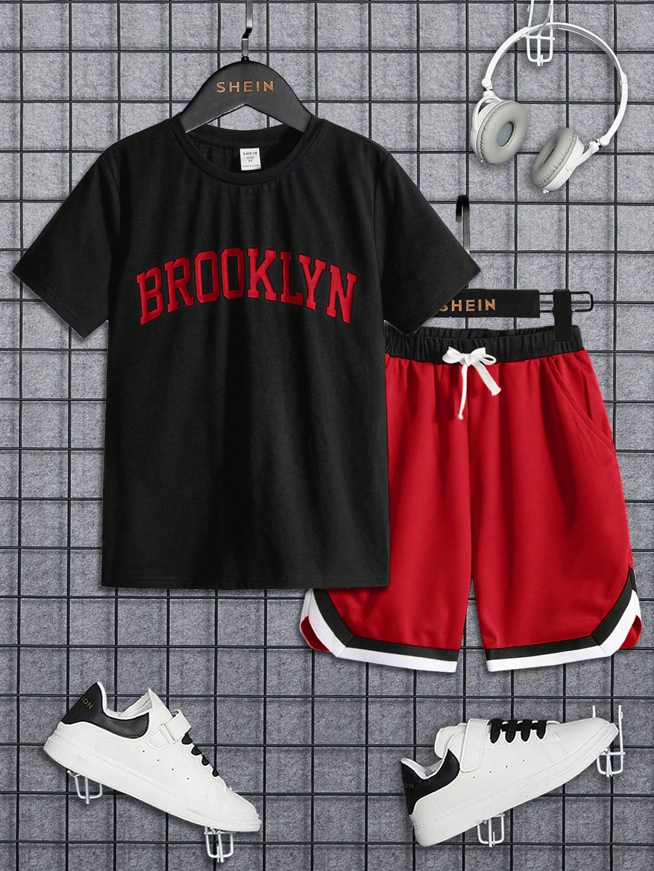 Teen Boy Casual Loose Fit Short Sleeve T-Shirt With Letter Print And Contrast Color Mesh Shorts Knitted Sports Set, 2pcs