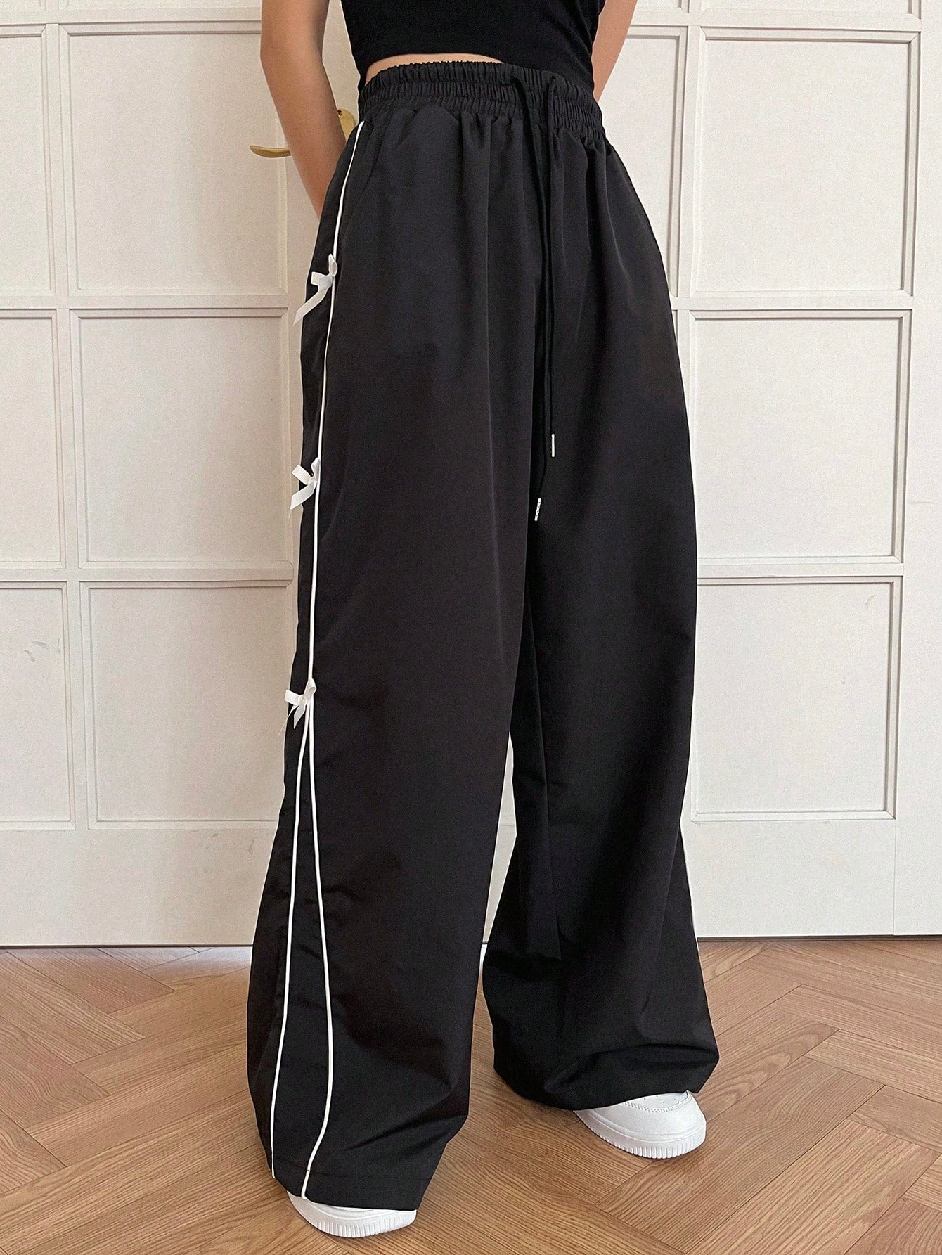 Women's Side Striped Drawstring Waist Long Pants