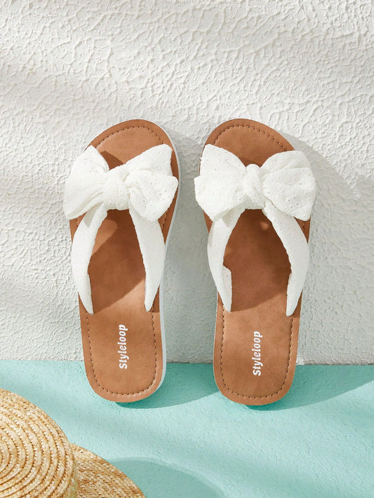 Styleloop Fashion White Slides For Women, Bow Decor Cross Strap Slippers For Summer Vacation Shoes Summer Sale Back To School Shoes College Student Shoes Boho Feels Vintage Cottagecore Frenchy Shoes Halloween