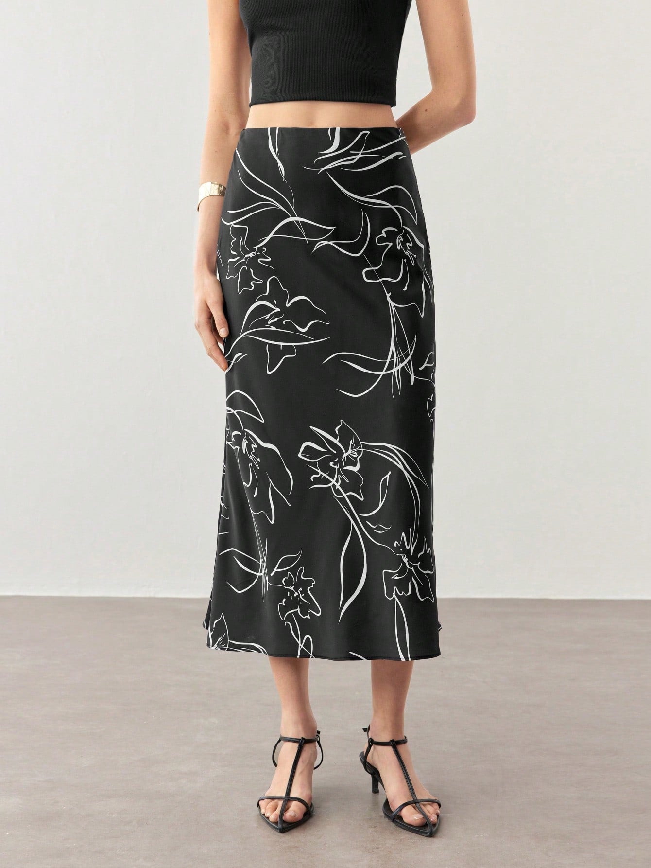 BIZwear Women's Floral Printed Long Skirt